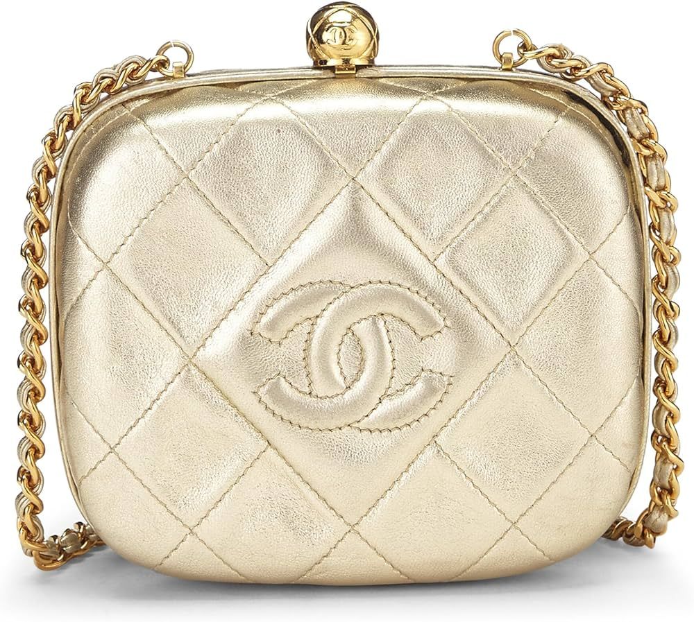 Amazon.com: Chanel, Pre-Loved Metallic Gold Quilted Lambskin Kiss Lock Crossbody Bag, Gold : Luxu... | Amazon (US)