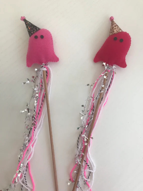 Ghost wand/Halloween wand/Halloween photo prop/ ghost photo | Etsy | Etsy (US)