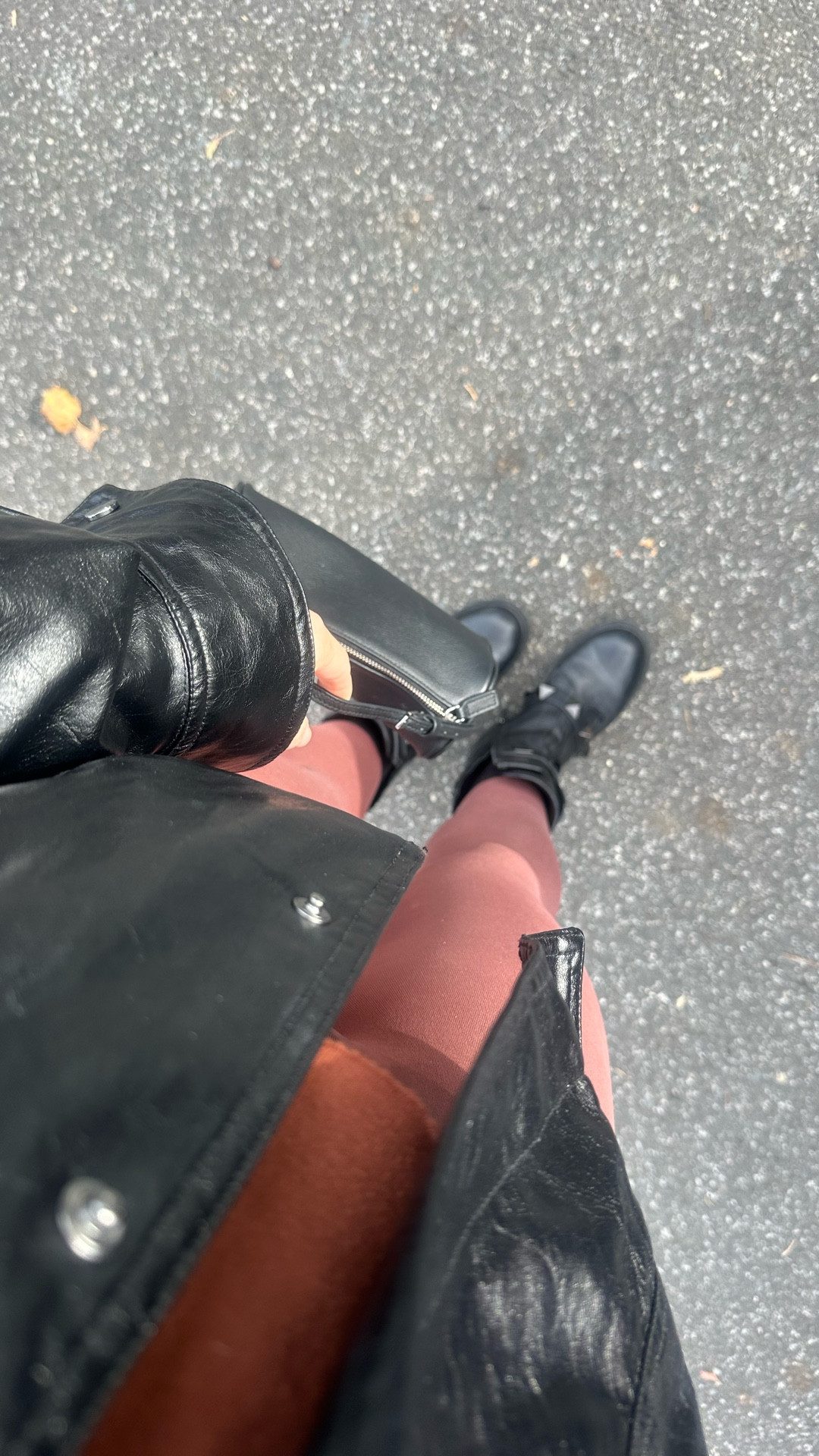 Fall weather >

#LTKStyleTip #fashion #ootd #nyc #love #looks #ltk #fall #2025 #streetstyle #style #work #LTKStyle #ltkfashion 

 

#LTKootd #LTKBeauty #LTKgrwm