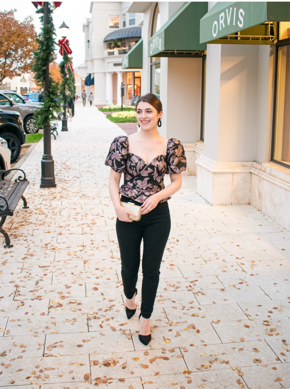 A few ASTR the label holiday favorites! 🎄✨

#holidayoutfits #astrthelabel #grandmillennialstyle #grandmillennials #holidaycollections

#LTKHoliday #LTKstyletip #LTKsalealert