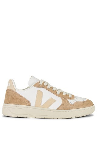 V-10 Sneaker in Extra White, Sable, & Sahara | Revolve Clothing (Global)