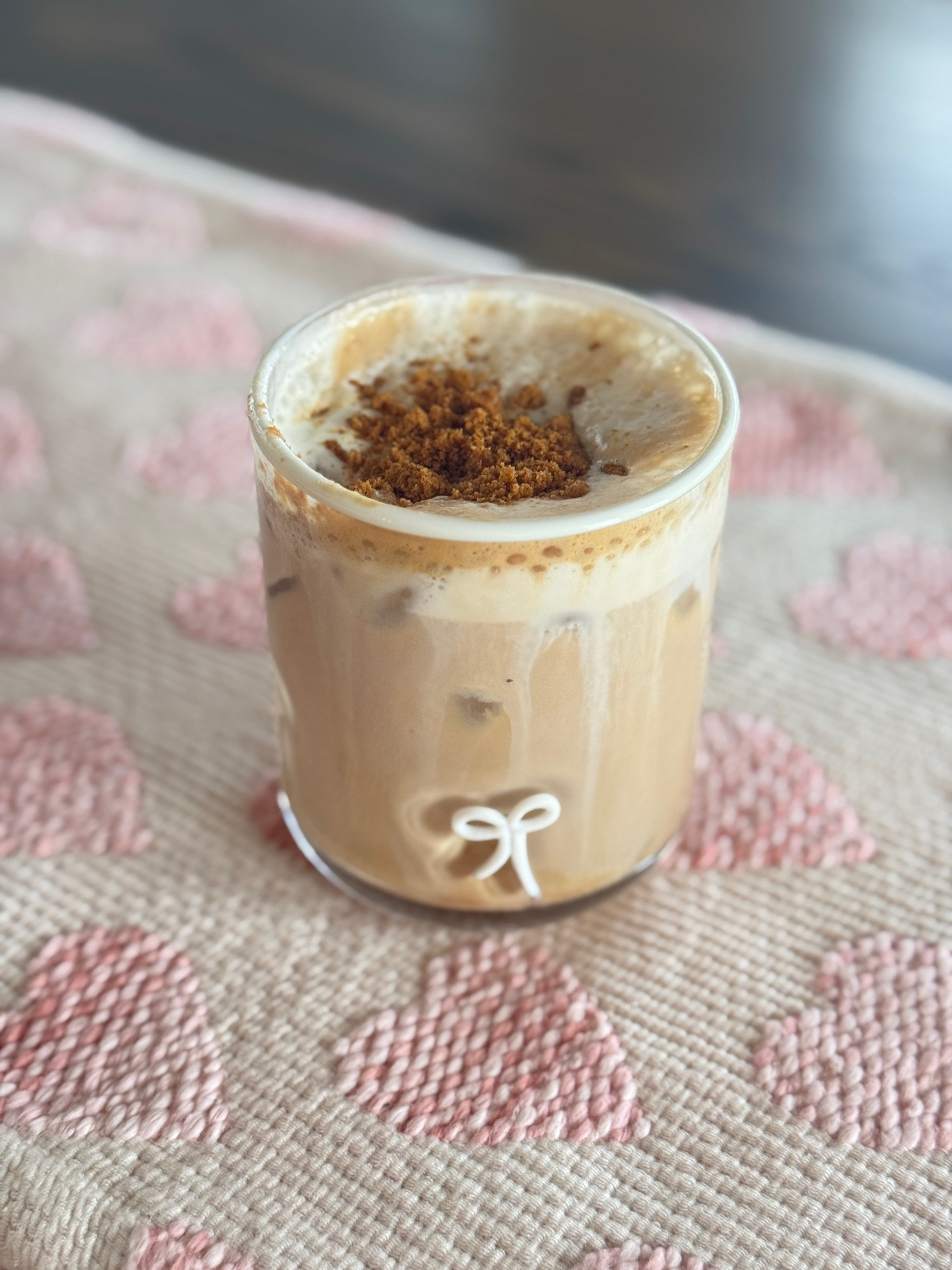 Cookie Butter Oatmilk Lattes in the cutest Bow Icon Glass 

Icon Glass - Bow Trend - Anthropologie - Drinking Glass - Neutral Home

#LTKSeasonal #LTKHome #LTKParties
