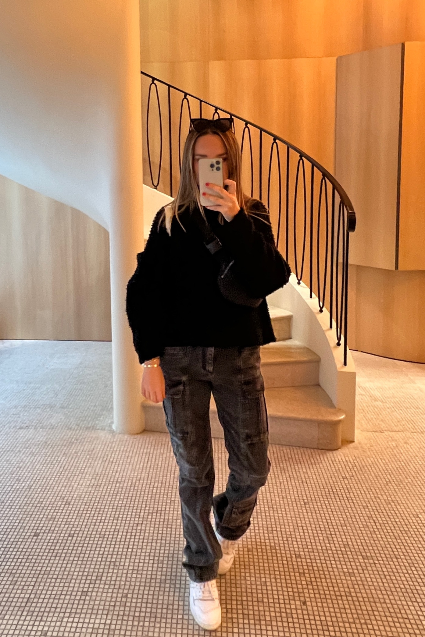 Jeans - isabel marant #isabelmarantjeans 

Sneakers- New Balance #newbalance550



#LTKHoliday #LTKCon #LTKsalealert