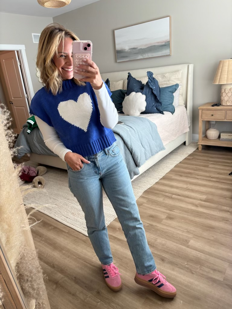 an adorable valentine's day inspired sweater from Amazon! under $35🩵✨

valentines day outfit idea, amazon sweater, color block sweater, abercrombie denim, adidas sambas, sneakers, socks, sephora makeup, mid 30s mom, mom of two, casual style, Claire Tammaro 

 

#LTKSeasonal #LTKFindsUnder100 #LTKStyleTip