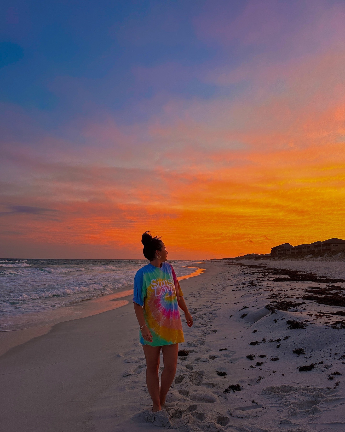 perfect tee for sunset!! 

#LTKStyleTip #LTKFindsUnder50 #LTKSwim