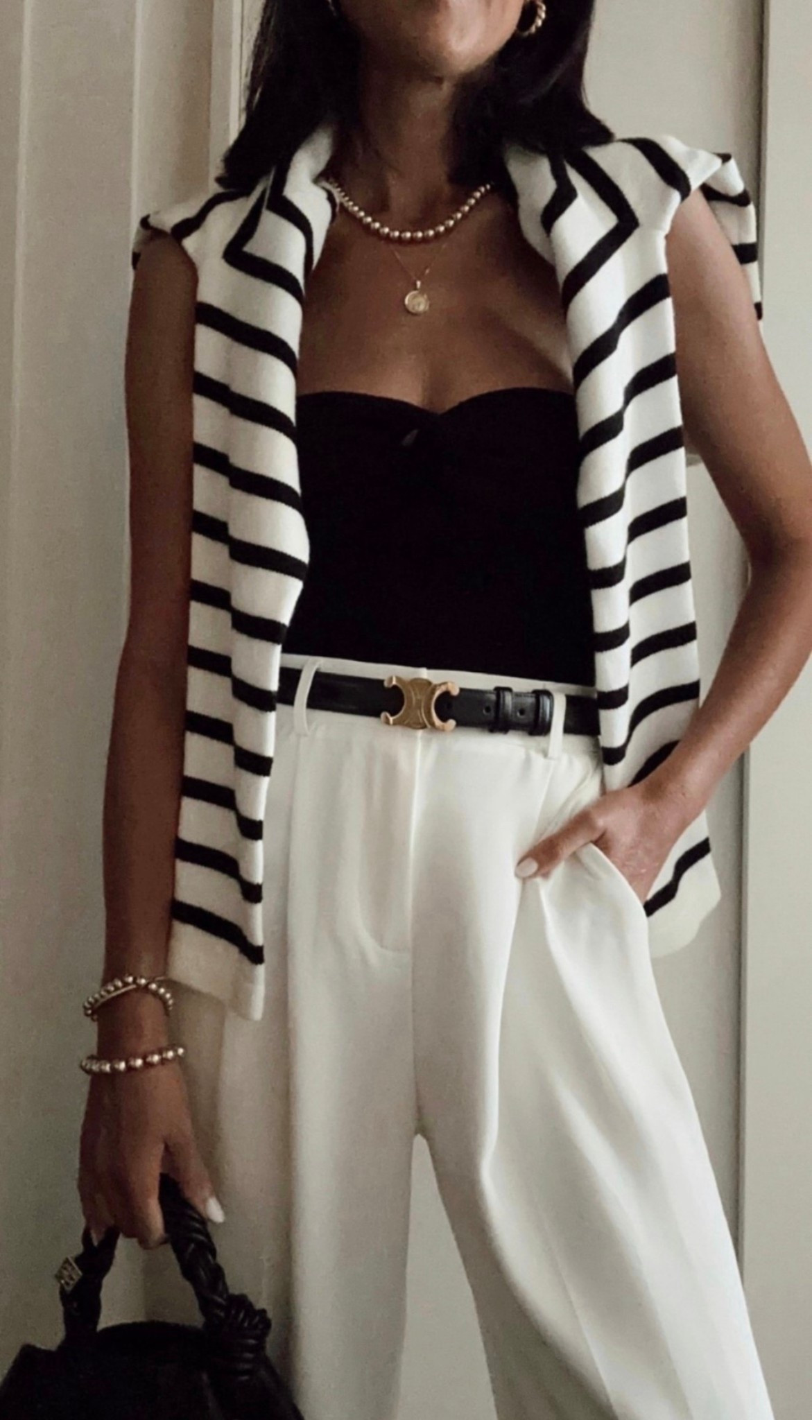 Packed this on my last trip to Paris and got so much use out of it! Here it is in the color apricot black. Wearing the size small I’m just shy of 5-7” and XS blazer
StylinByAylin, Aylin, Amazonn must

#LTKootd #LTKOver40 #LTKgrwm