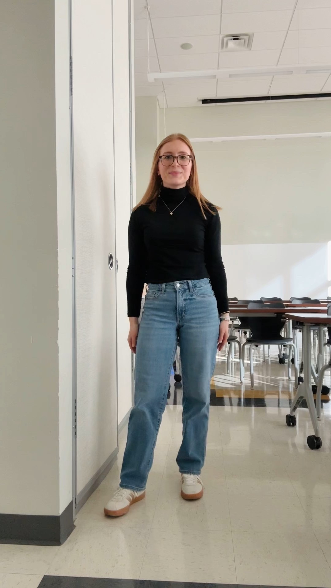 turtleneck (small), jeans (size 0)

#LTKShoeCrush #LTKFindsUnder50