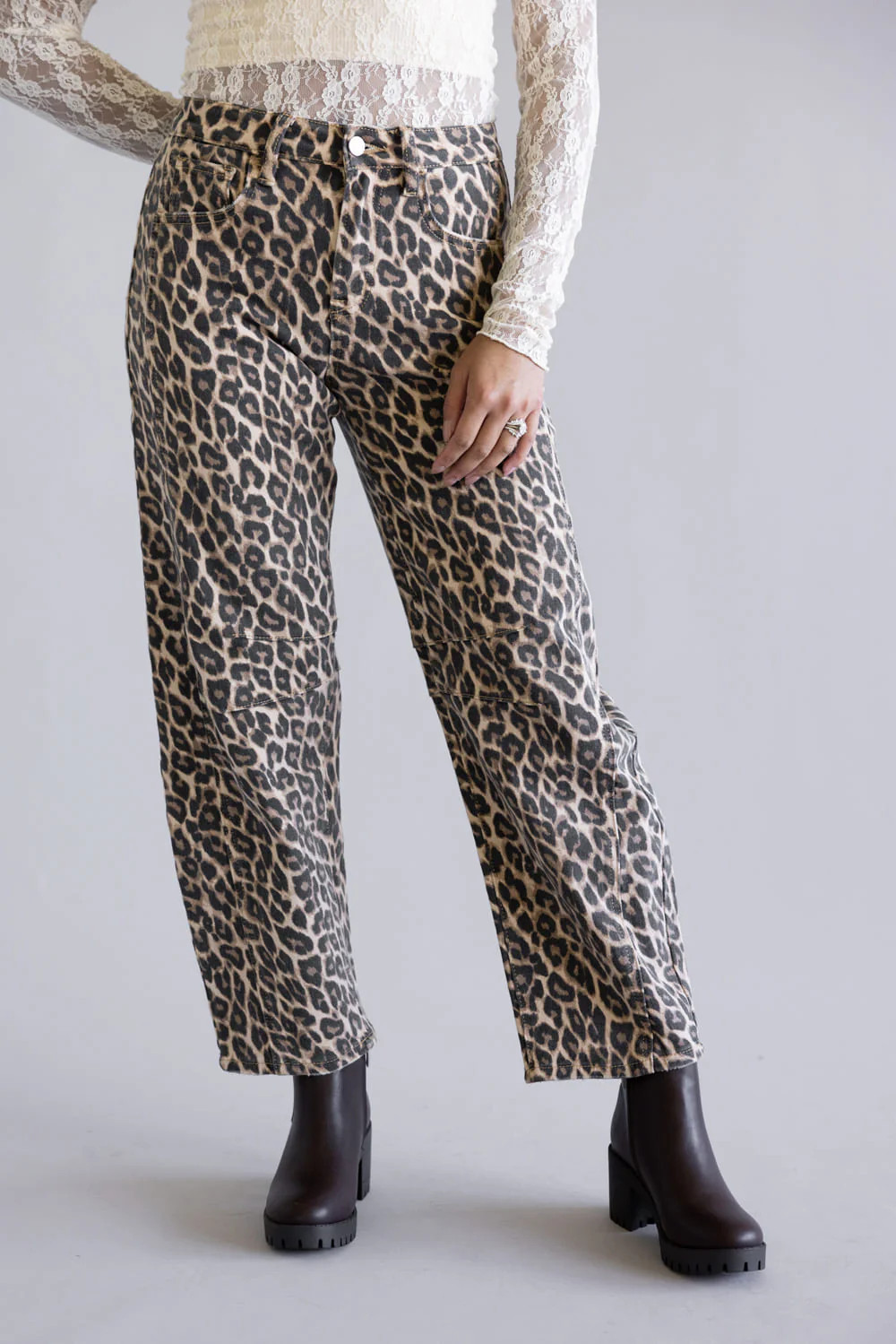 Vervet High Rise Barrel Cut Jeans for Women in Leopard | Glik's