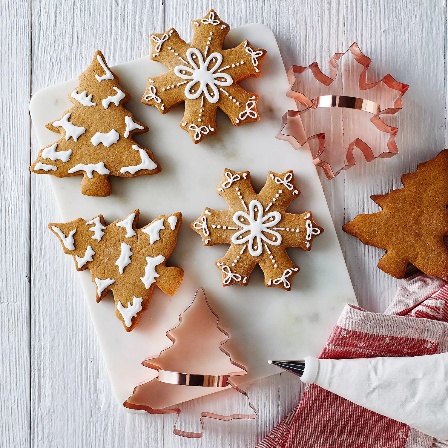 Sur La Table Copper-Plated Christmas Tree Cookie Cutter with Handle | Sur La Table | Sur La Table
