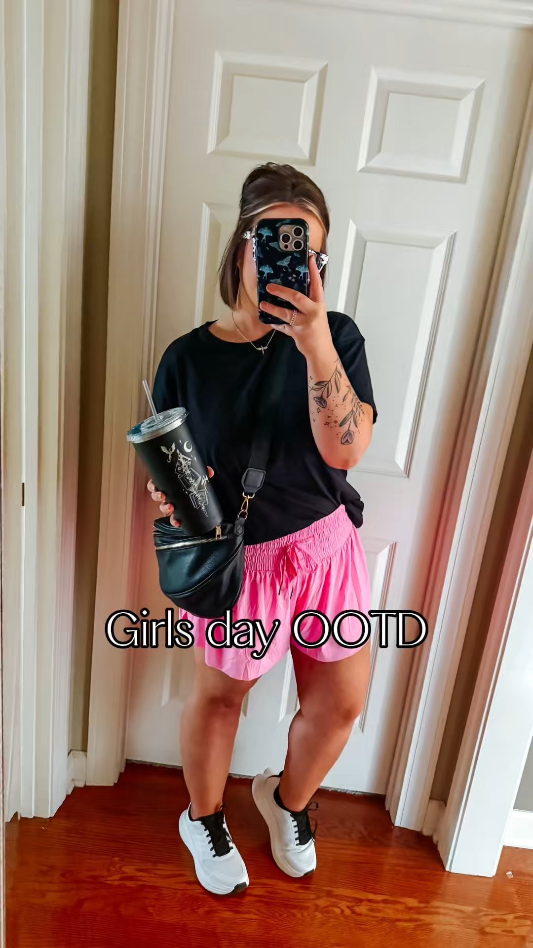 Comfy, cute, and ready to conquer the day! This easy everyday outfit is perfect for errands, walks, or just vibing with an iced coffee in hand. Linked everything on my LTK! #LTKfit #LTKspring #momstyle #casualoutfit #everydaystyle #errandoutfit #affordablefashion #outfitinspo #blackandpink #LTKunder50 #LTKactive 

#LTKFindsUnder50 #LTKMidsize #LTKSaleAlert