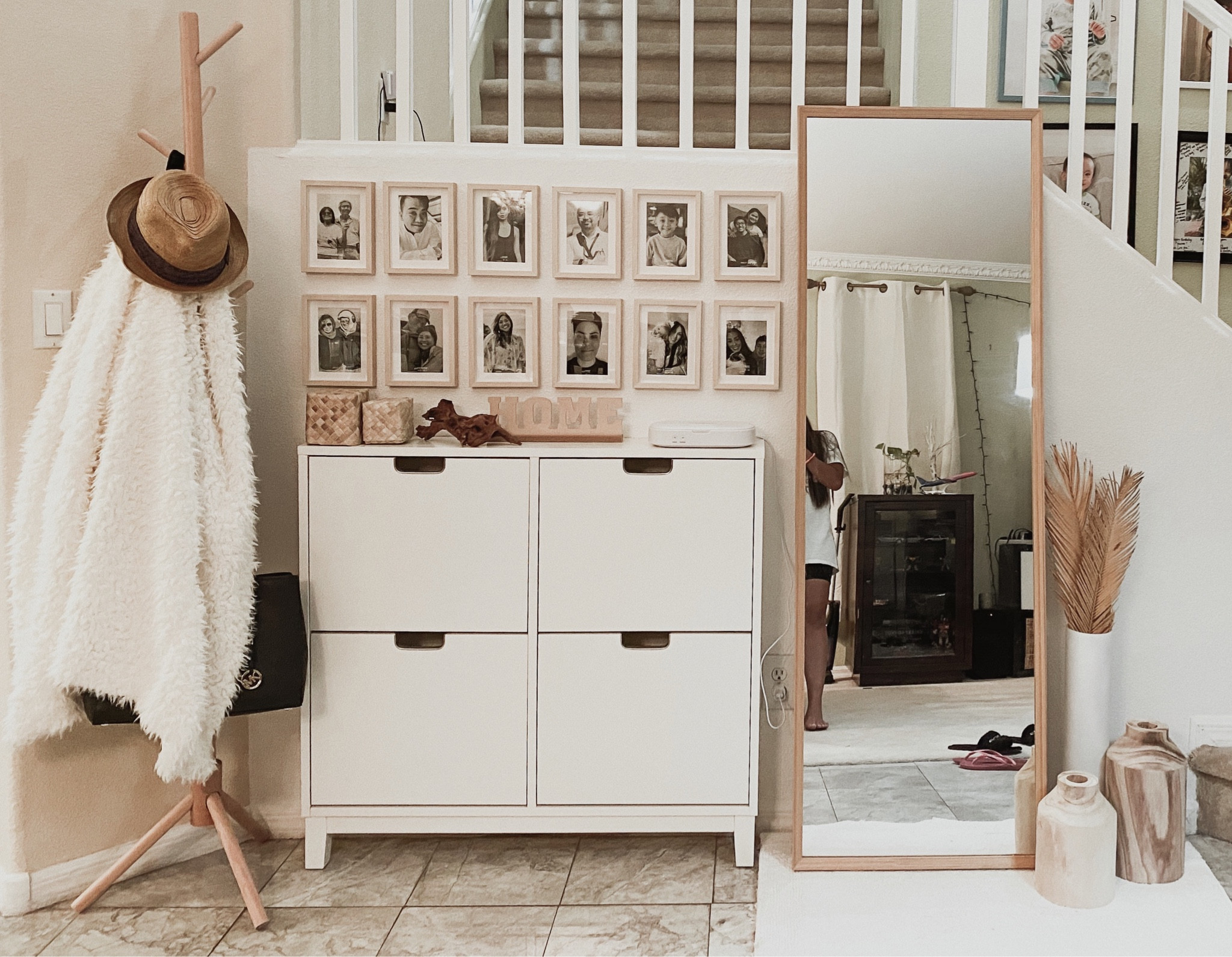 Entry Walk Way quick decor.
#home #homeimprovements

#LTKFind #LTKhome