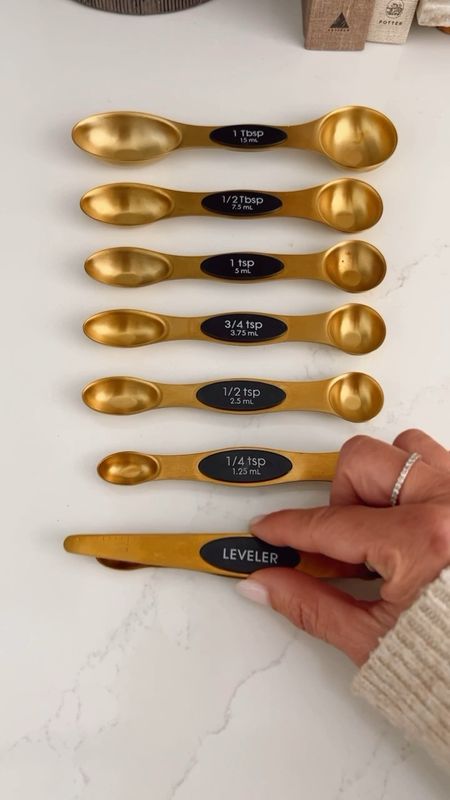 Amazon Gold Measuring Magnetic Spoons

#LTKfindsunder50 #LTKhome #LTKsalealert