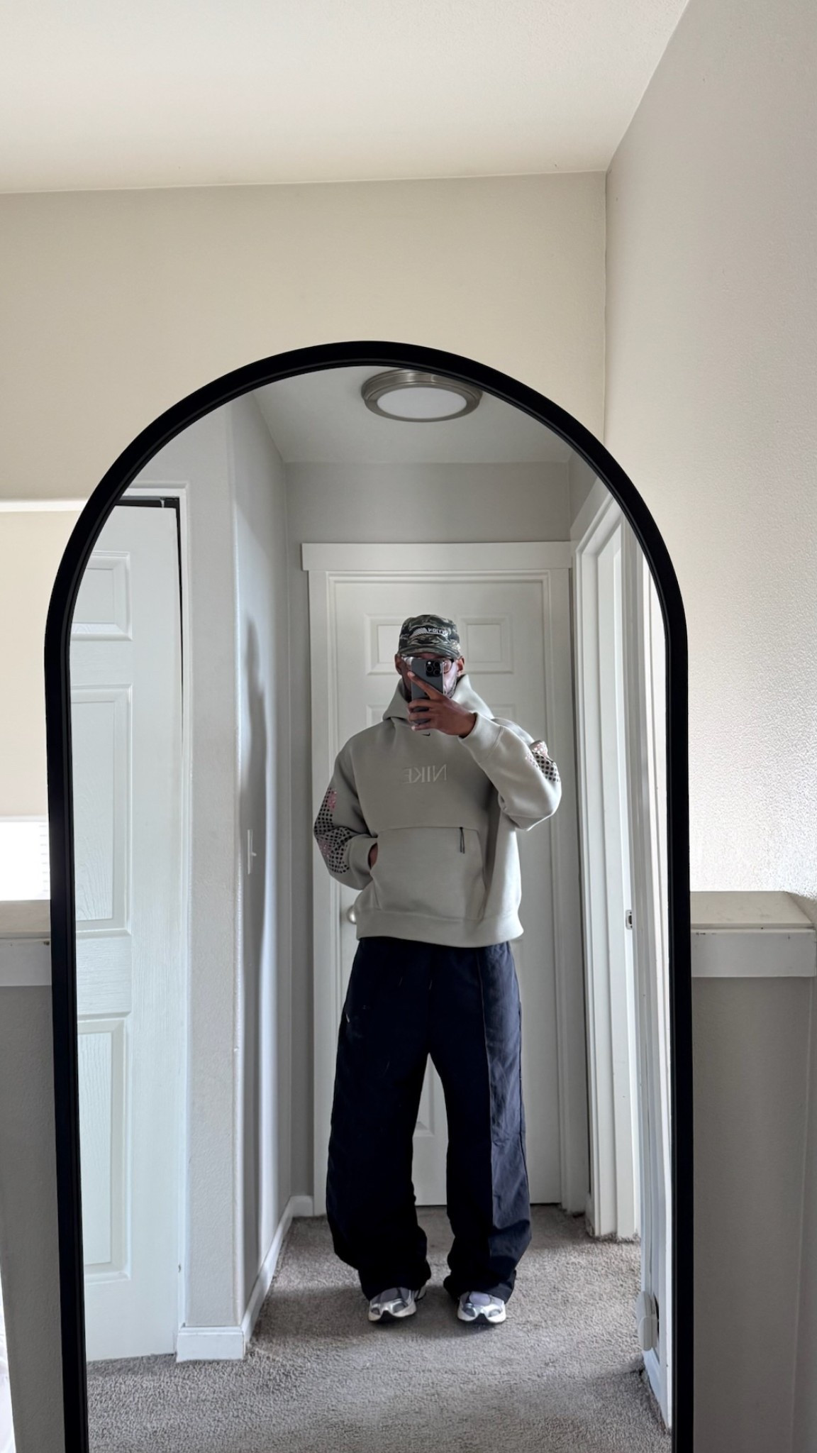 Cozy.

#LTKmensfashion #techwearstyle #nikefit #cozylayers #mensstreetstyle #fallmenswear #cleanfit #LTKmensstyle