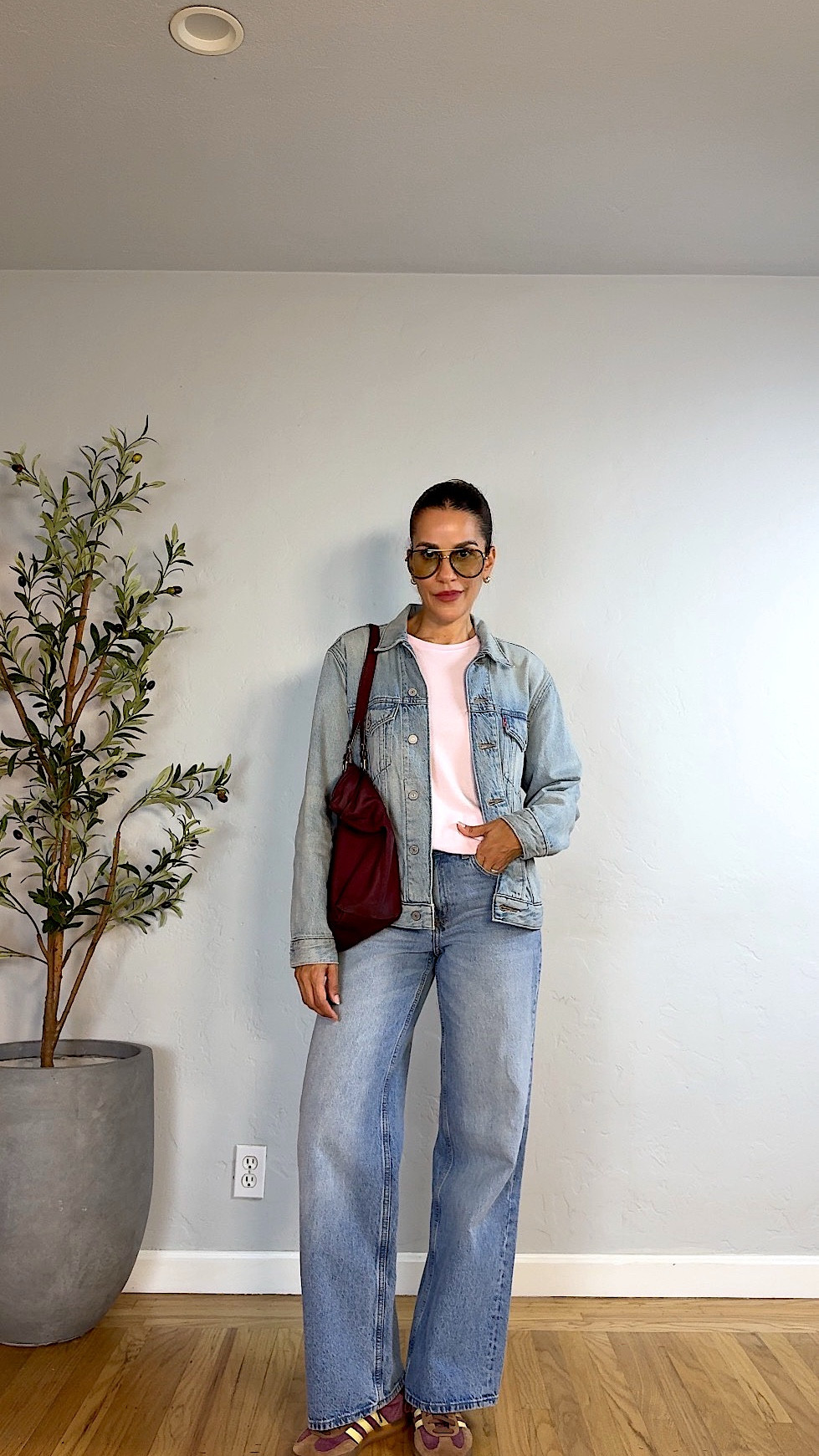 You probably don’t need new clothes — you just need new ways to style them.

This outfit is a perfect example. A few small swaps instantly make the look feel more modern and polished.
Everything is linked here 🤍

modern casual outfit ideas | straight leg jeans outfit | black blazer casual outfit | everyday chic outfit women | simple outfit formula women | polished casual outfits women over 40 | minimalist everyday style | effortless chic outfits | elevated basics outfit ideas | capsule wardrobe outfit inspiration



#LTKOver40 #LTKootd #LTKgrwm