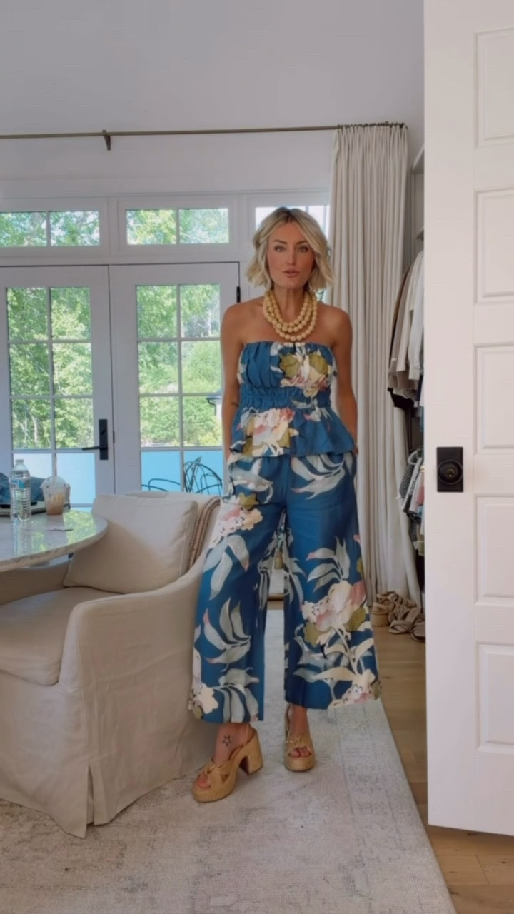 This matching set is perfect for vacation! 😍 Love the print! This top actually comes with a built-in bra, which is super nice! I would size up with the top, but the pants run true to size!

Loverly Grey, Anthropologie, matching set, resort wear, vacation looks 

#LTKSeasonal