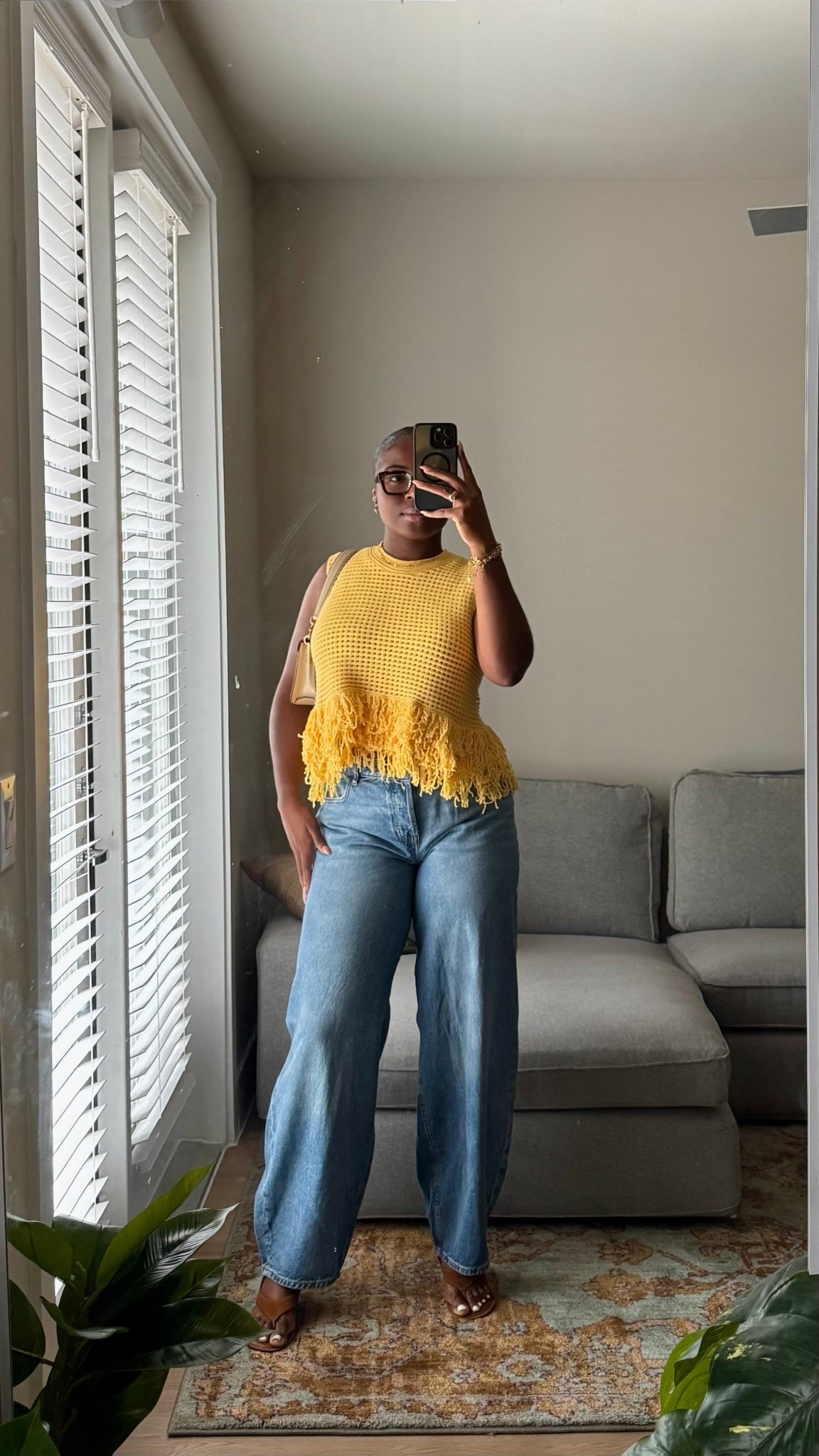 OOTD

Zara codes 
Top- 4331/027/300
Jeans- 3777/025/427
Shoes- 2324/510/105

#LTKStyleTip #LTKFindsUnder50 #LTKSummerEdit