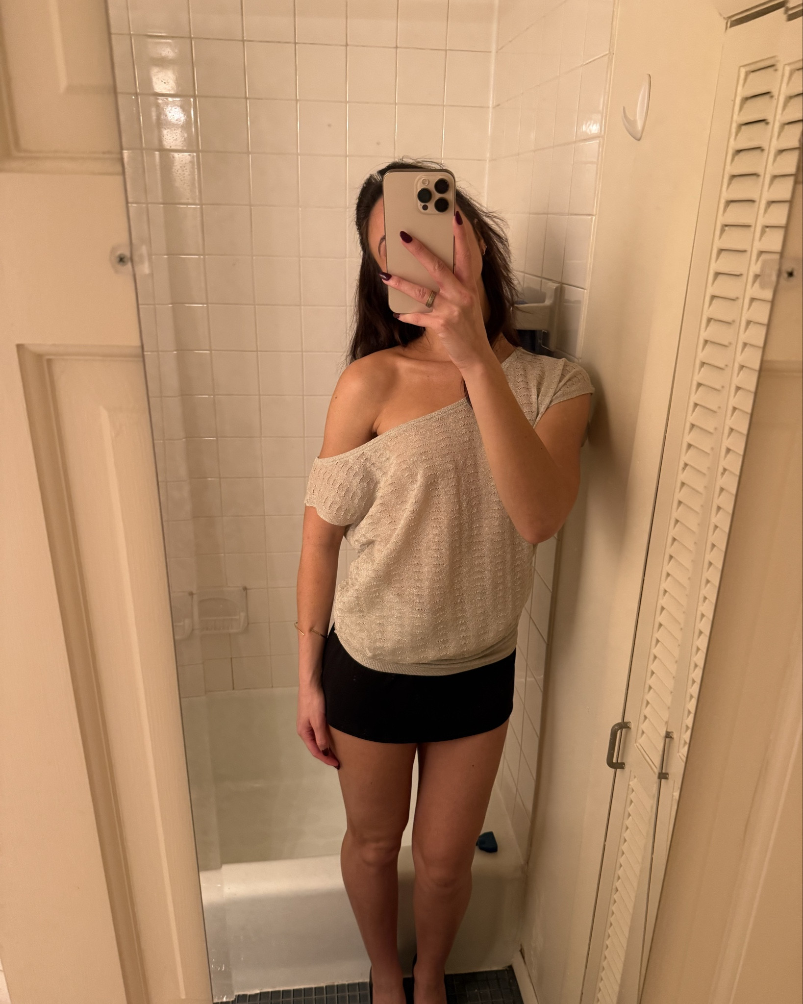 Cute comfy going out outfit the other night 🚕✨✨ 