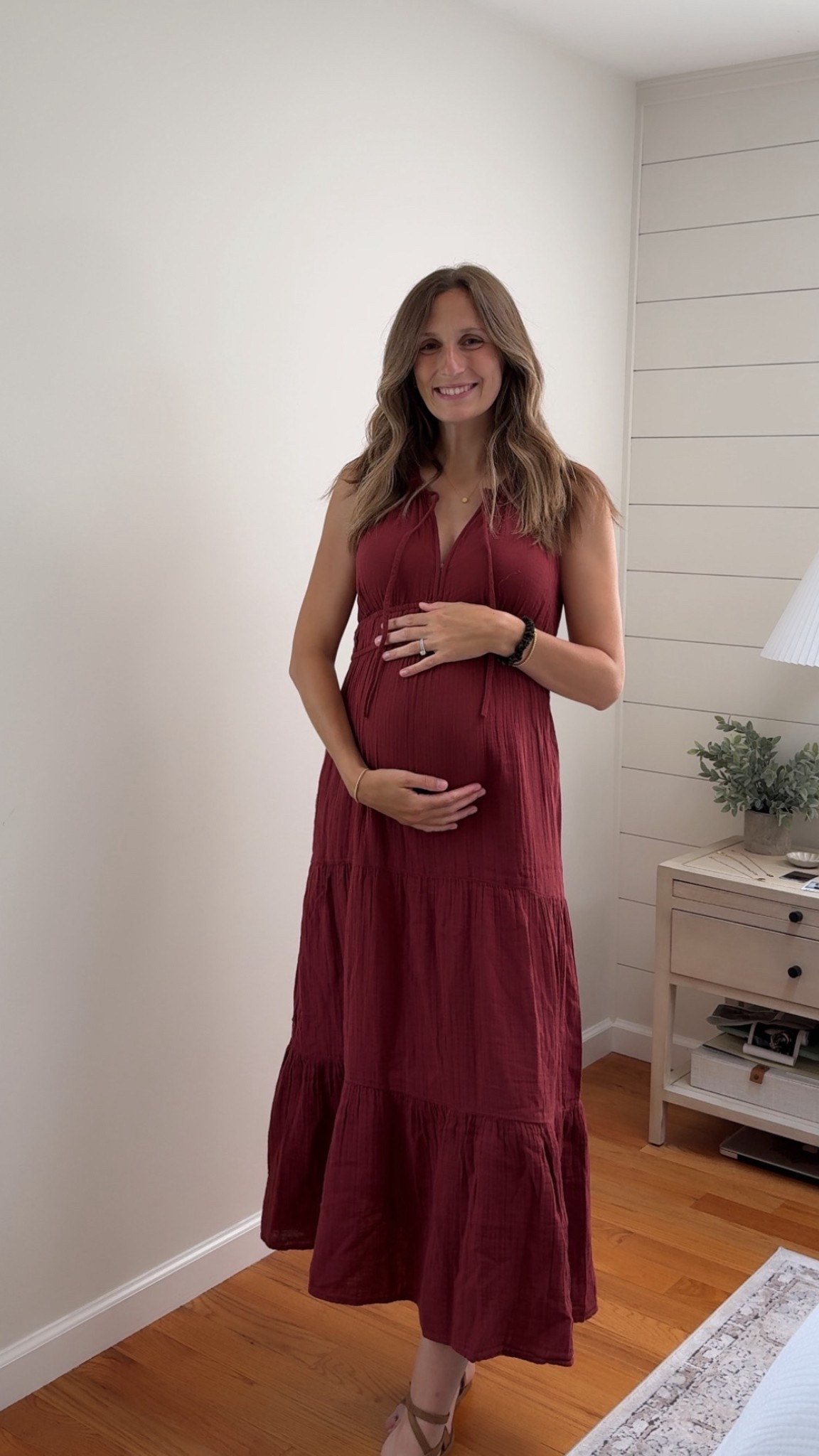 Old Navy dress perfect for a second or third trimester bump!! So comfy!

Wearing size XS

Bump friendly dress// second trimester outfit// maternity fashionn

#LTKBump #LTKStyleTip #LTKFindsUnder50