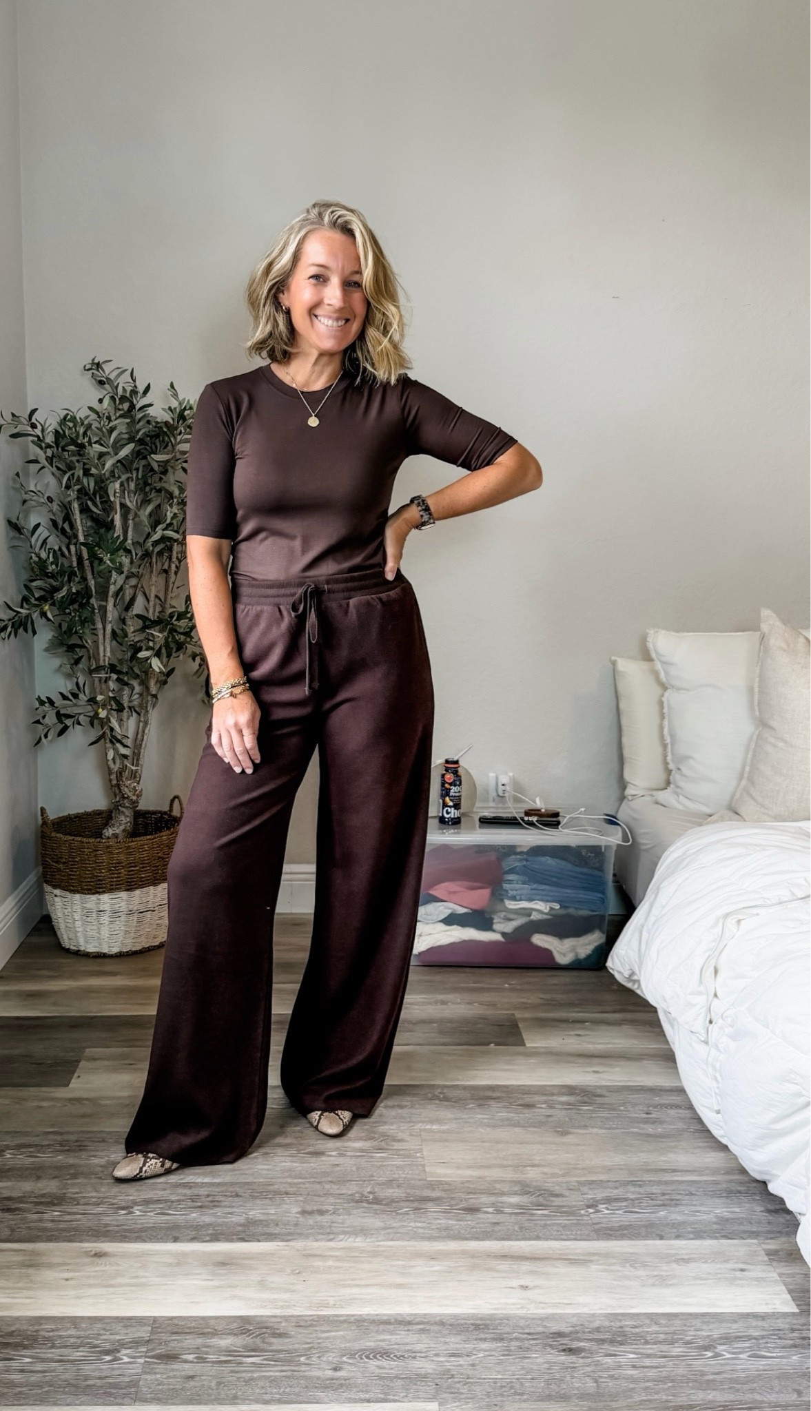 Code VIPFAM | I wear my true size in most. Mediums in this brown outfit.

#LTKootd #LTKSaleAlert #LTKPetite