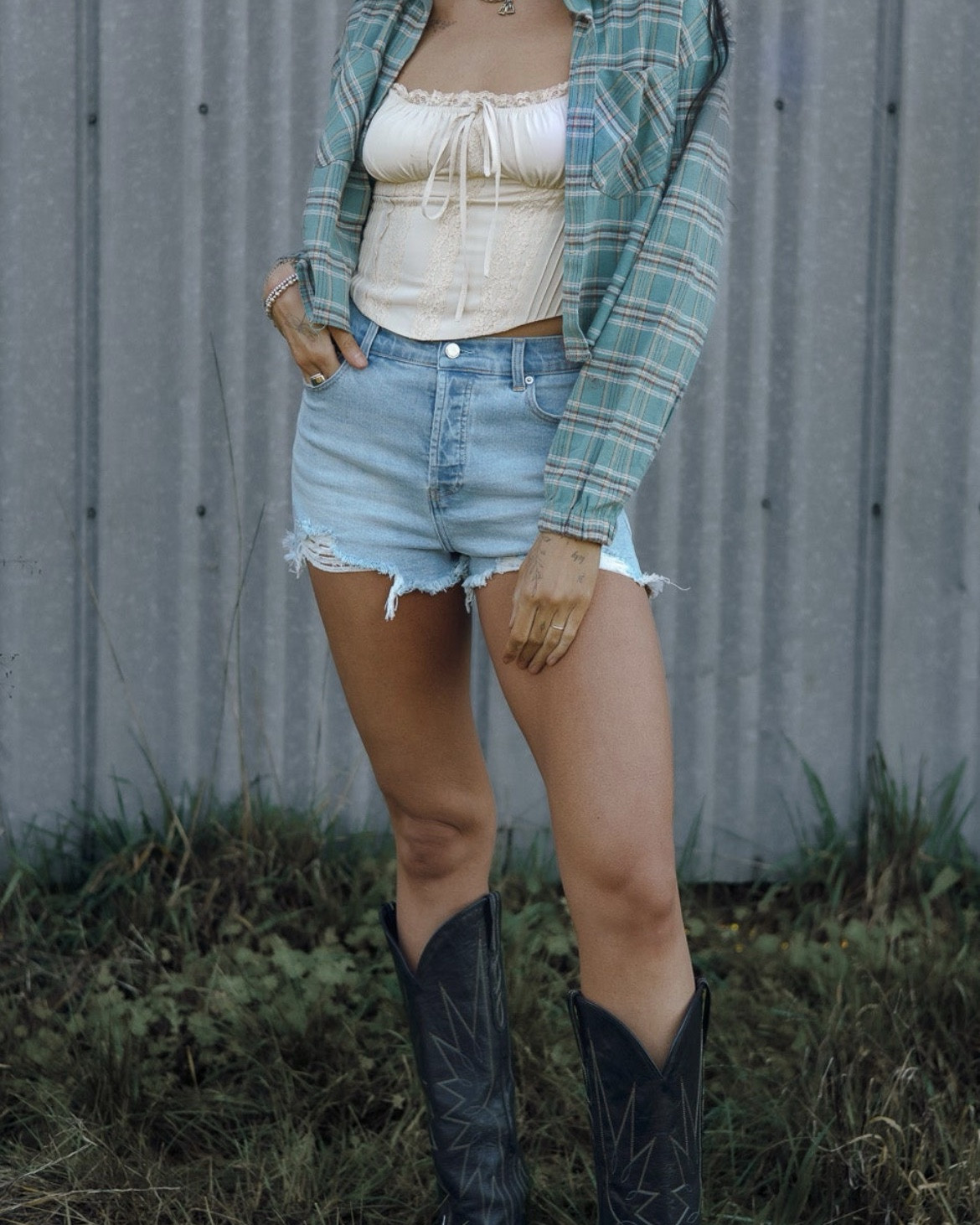 Meet your new go-to denim shorts 🤍 The Sailor Distressed Denim Shorts from Willow Boutique feature a flattering high-rise tummy control fit with a trendy 2-inch inseam and unique butterfly closure detail. The distressed style gives them the perfect casual summer vibe while still being super flattering.

Available now — use my code JessieHeatherly for 20% off at checkout and grab yours before they sell out! ✨

#LTKootd #LTKmomlife #LTKOver40