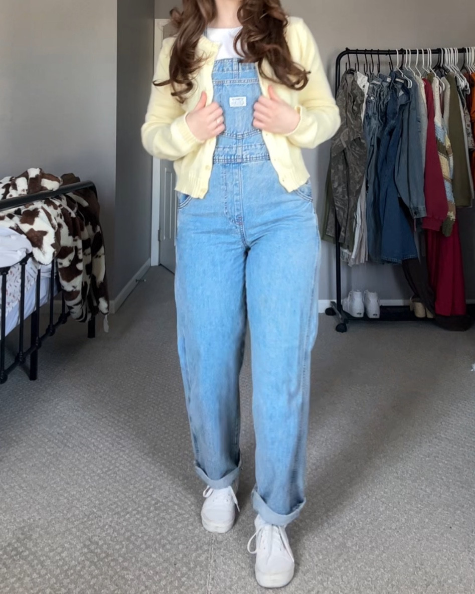 Colorful spring outfit 🌻🌸

#LTKSpringSale #LTKFindsUnder50 #LTKSeasonal