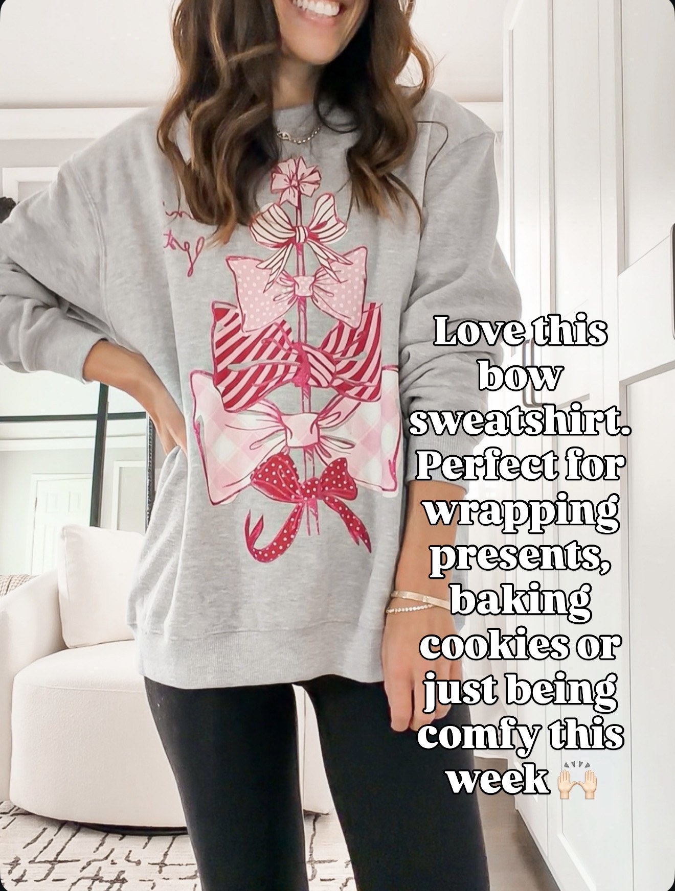 The coziest bow sweatshirt for wrapping gifts, baking cookies, or lounging 🎀☕ 🔗⬇️

#LTKSeasonal #LTKOver40 #LTKHoliday