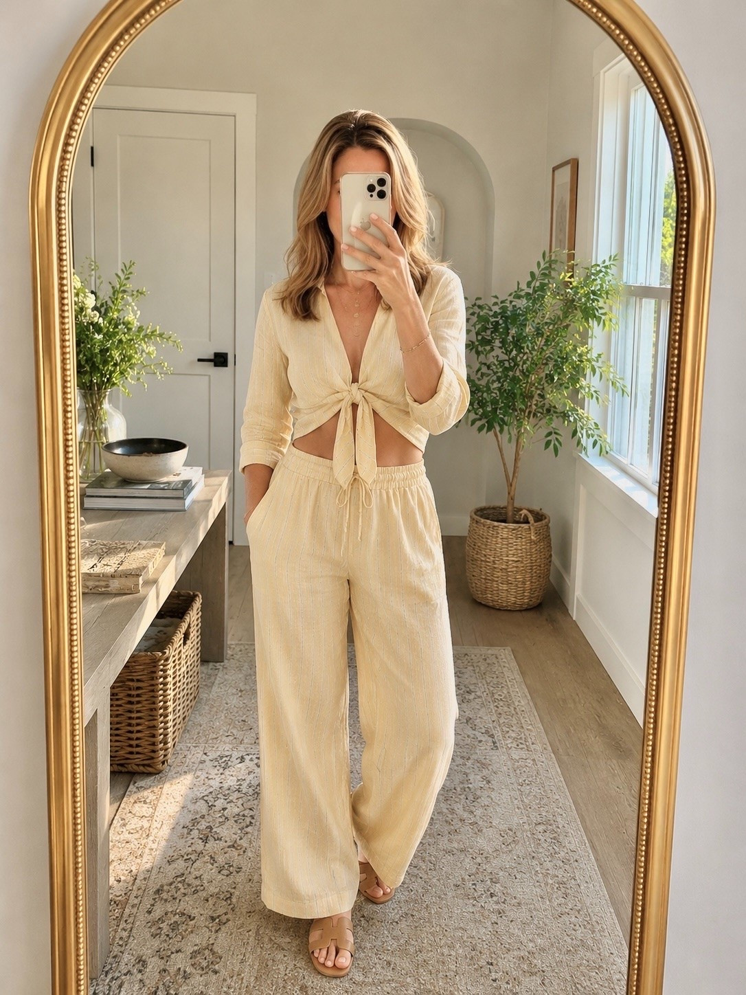 A matching top and wide-leg trousers might be the easiest way to look polished this summer. Simple, effortless, and always chic

#LTKSeasonal #LTKootd #LTKTravel
