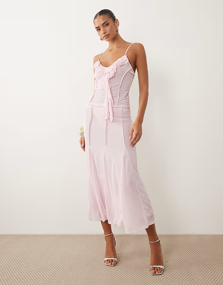 \u203a R\u00f6cke | ASOS (Global)