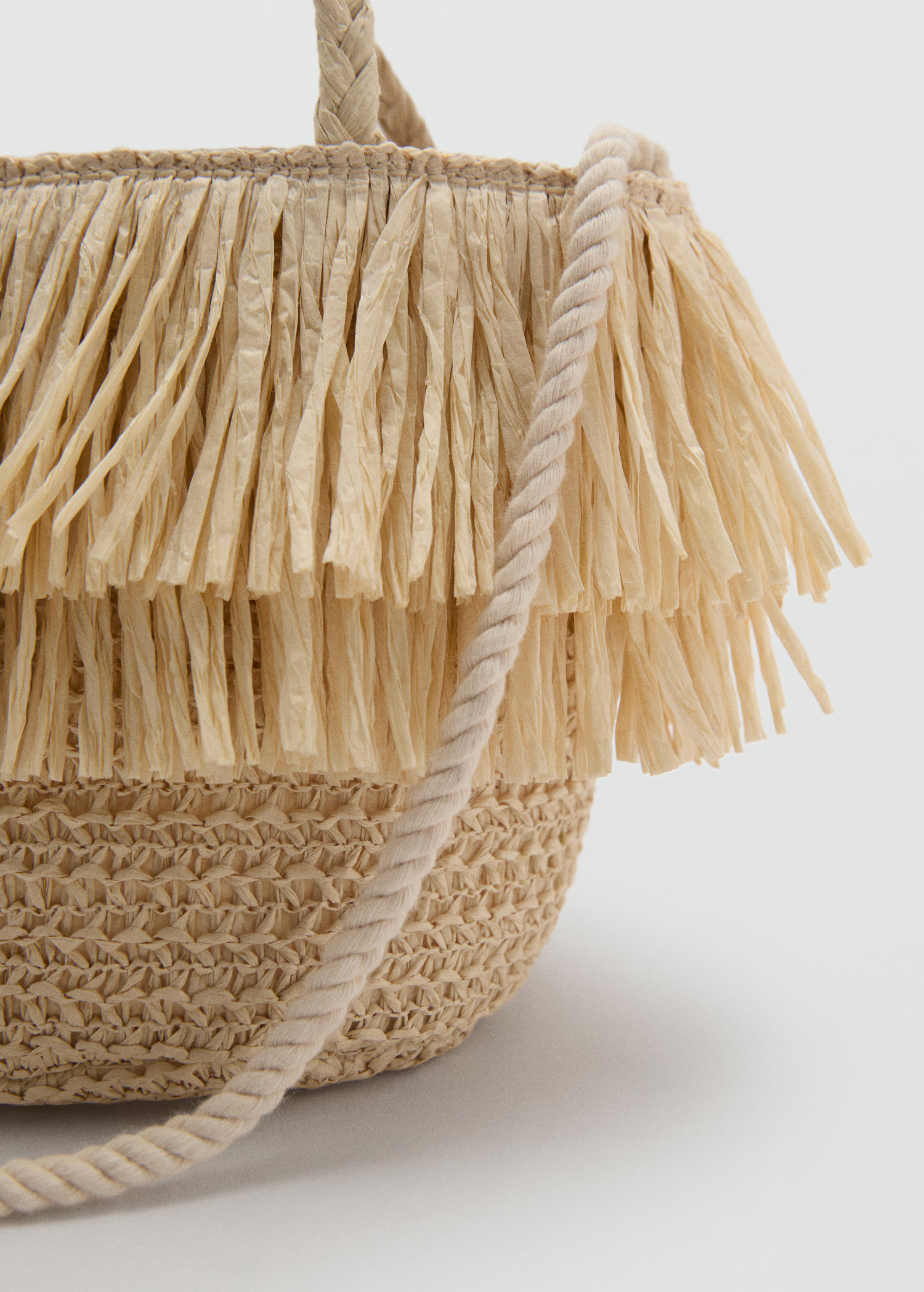 Fringed raffia bag - Kids | MANGO United Kingdom | MANGO (UK)