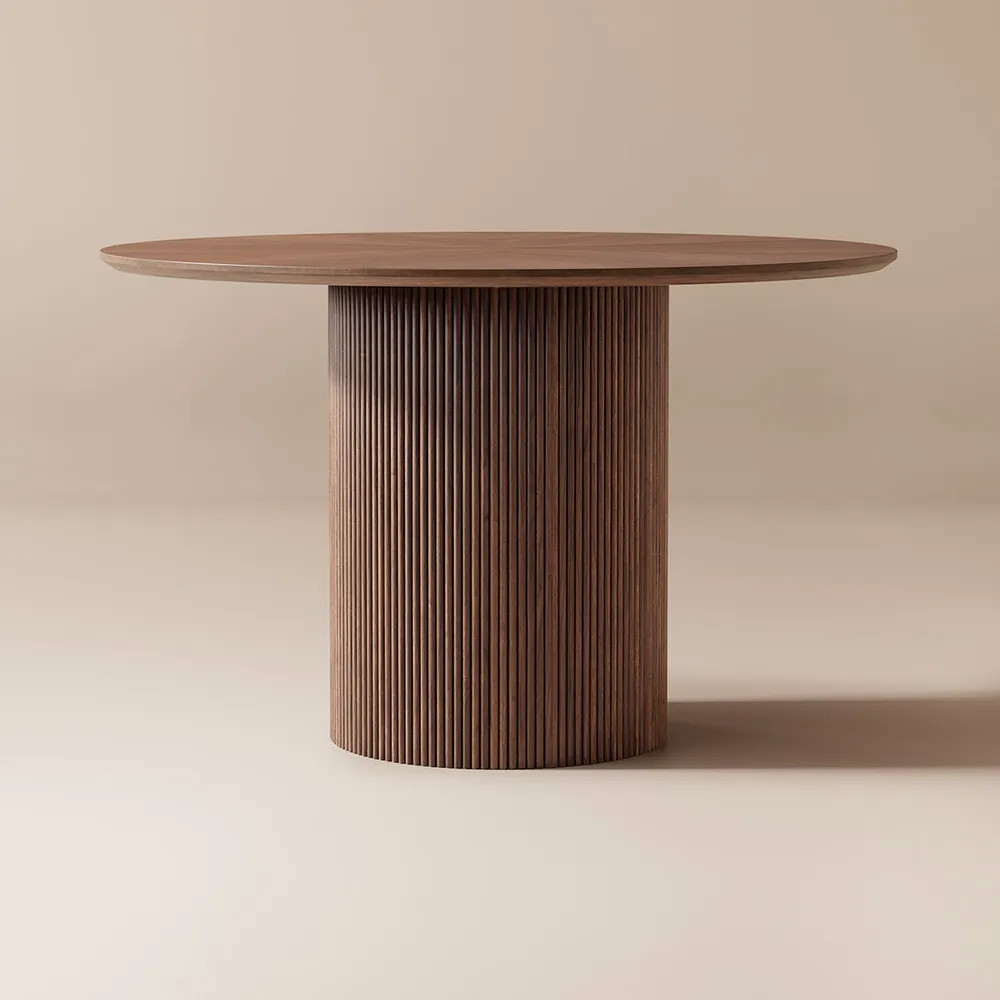 Hernest | 46" Mid Century Round Wooden Dining Room Table with Fluted Pedestal for 4 to 6 Seats | Hernest