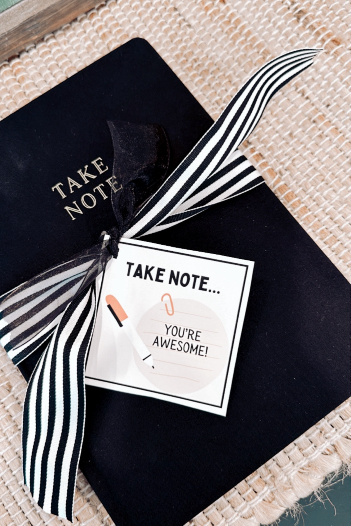 Take Note You’re Awesome! A simple way to show appreciation. So many fun things to pair this note tag with for different occasions. Happy Gifting 🖤

#LTKGiftGuide #LTKparties