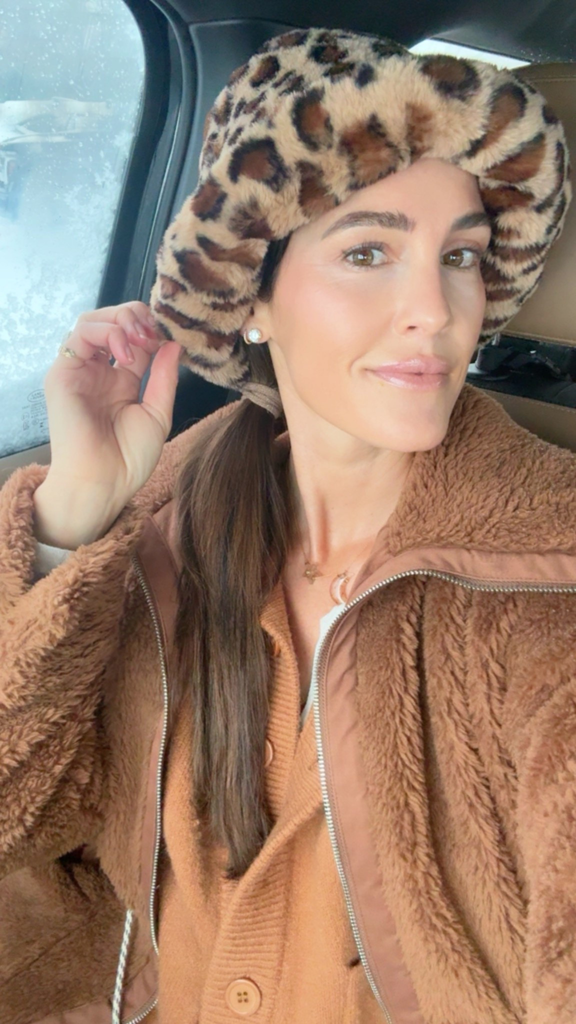 Faux fur winter bucket hat!🐆🐆🐆 I’ll be wearing this all season! 

Teddy
Sherpa jacket
Amazon sweater 

#LTKootd #LTKSeasonal