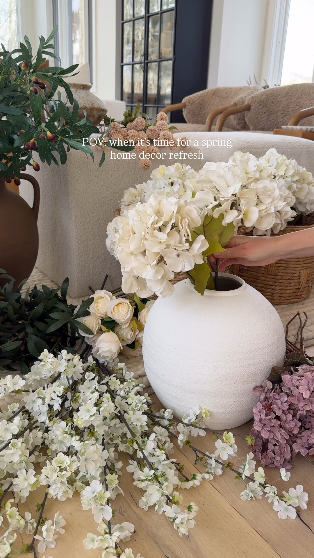 POV: when it’s time for a spring home decor refresh🤍 LOVING these faux hydrangeas that will last me all season long! I’ve had them for 3 years and they’re perfect to pull out and style in your kitchen (like moi), living room coffee table or entry console table👏🏻 

#LTKHome