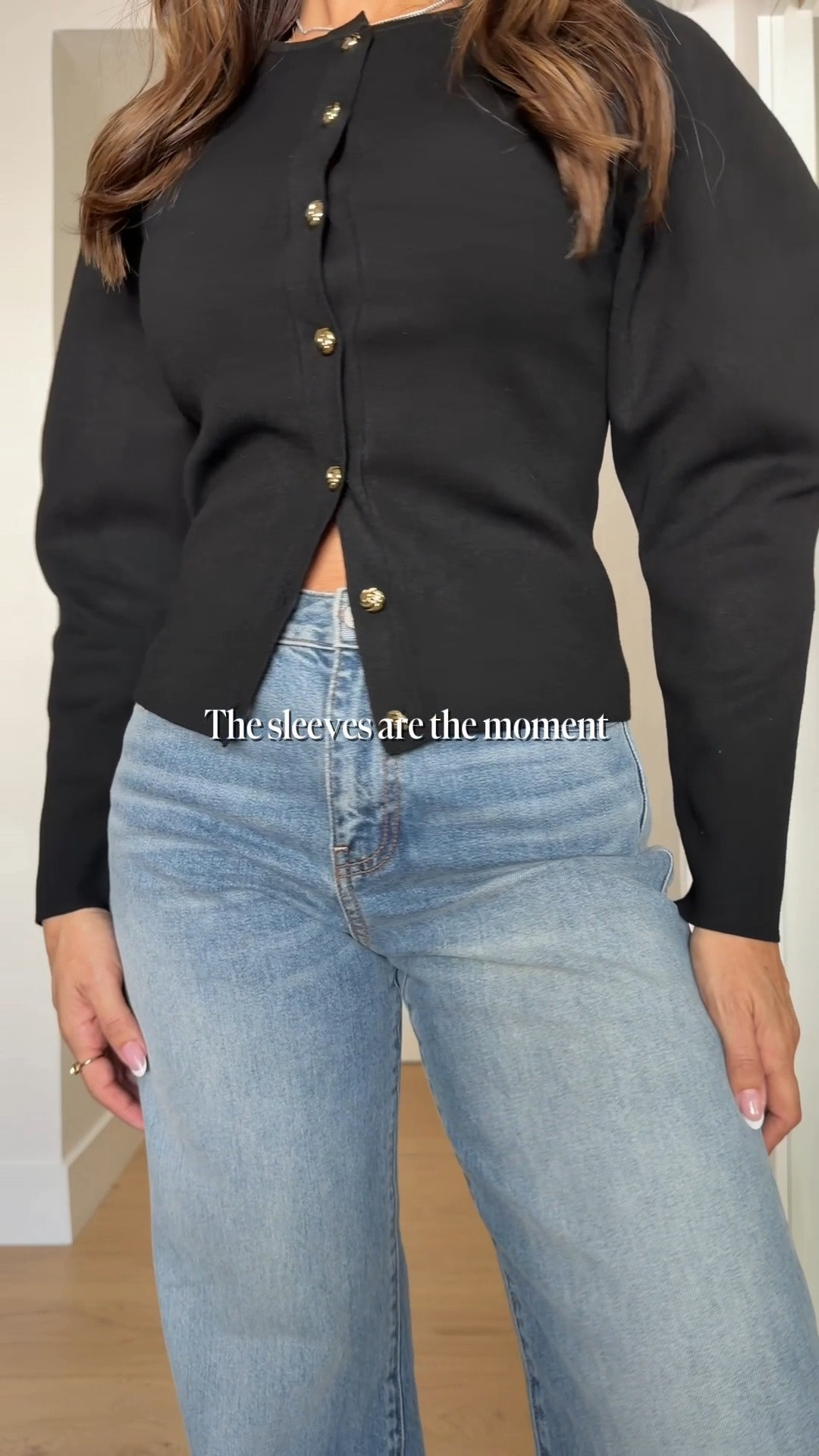 How chic are the sleeves on this cardigan ??! OBSESSED!!

#LTKootd #LTKgrwm #LTKU
