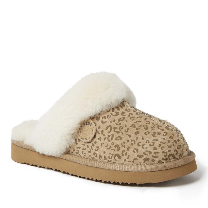 Women's Fireside by Dearfoams Sydney Genuine Shearling Scuff Slipper | Dearfoams
