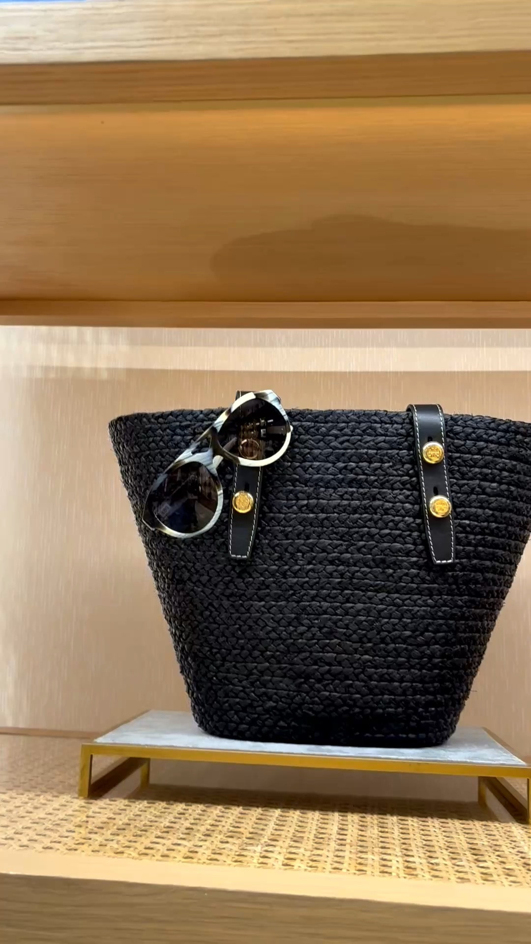 End of a summer vibes with Tory Burch

#LTKvlog