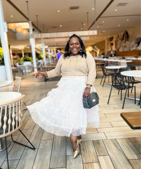 Neutral outfit / tulle skirt / date night / weekend casual 

#LTKstyletip #LTKfindsunder50 #LTKmidsize