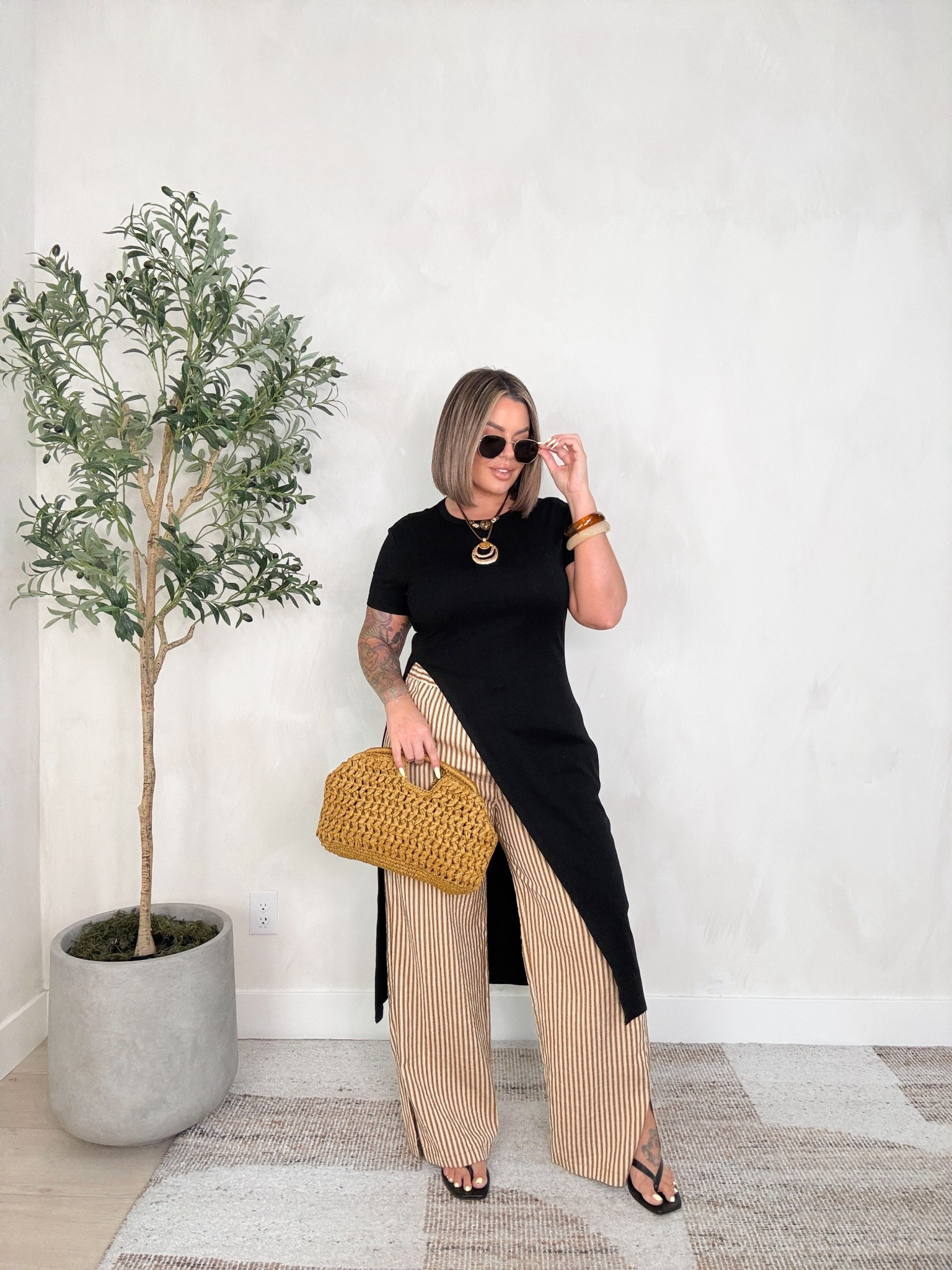 Top xl 
Pants xl 
#amazon #zara 