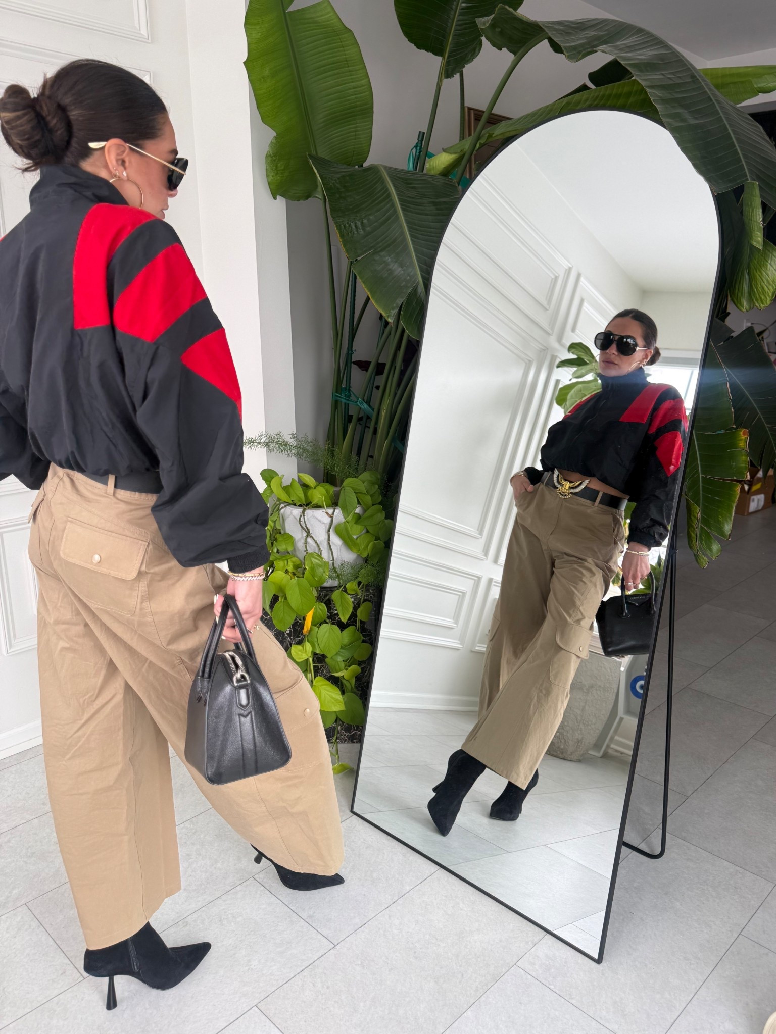 Loved this jacket so much I had to grab it in another color 🔥
•in the Small jacket- Pants from www.KizChi.com•

#LTKspring #LTKOver40 #LTKootd