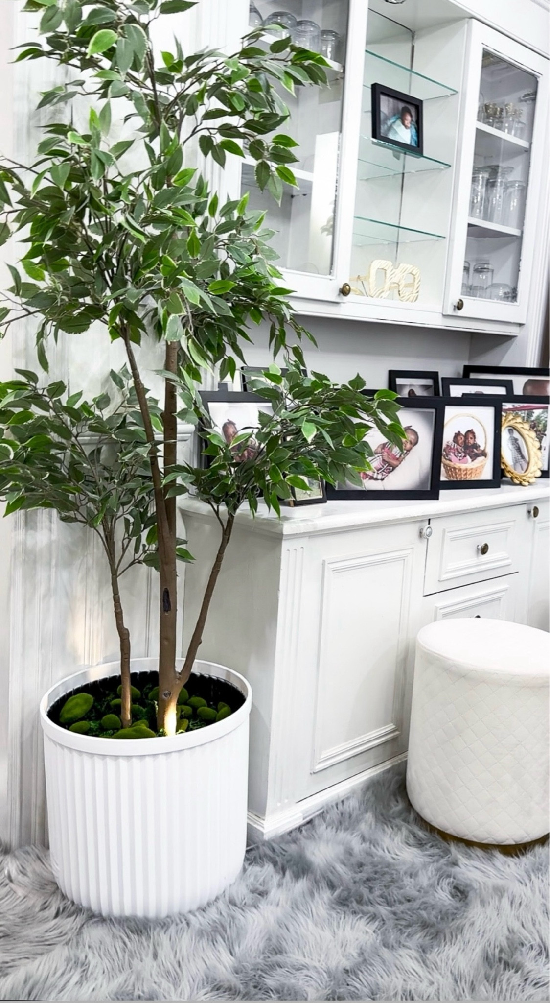 How gorgeous is this planter I found @walmart 
Perfect for revamping your old plants and making them look new and aesthetically pleasing 😍
#LTKSpringSale 

#LTKfindsunder50 #LTKstyletip #LTKhome