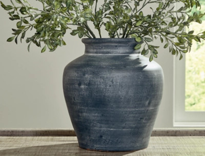 Meadie Terra Cotta Large Vase | Ashley Homestore