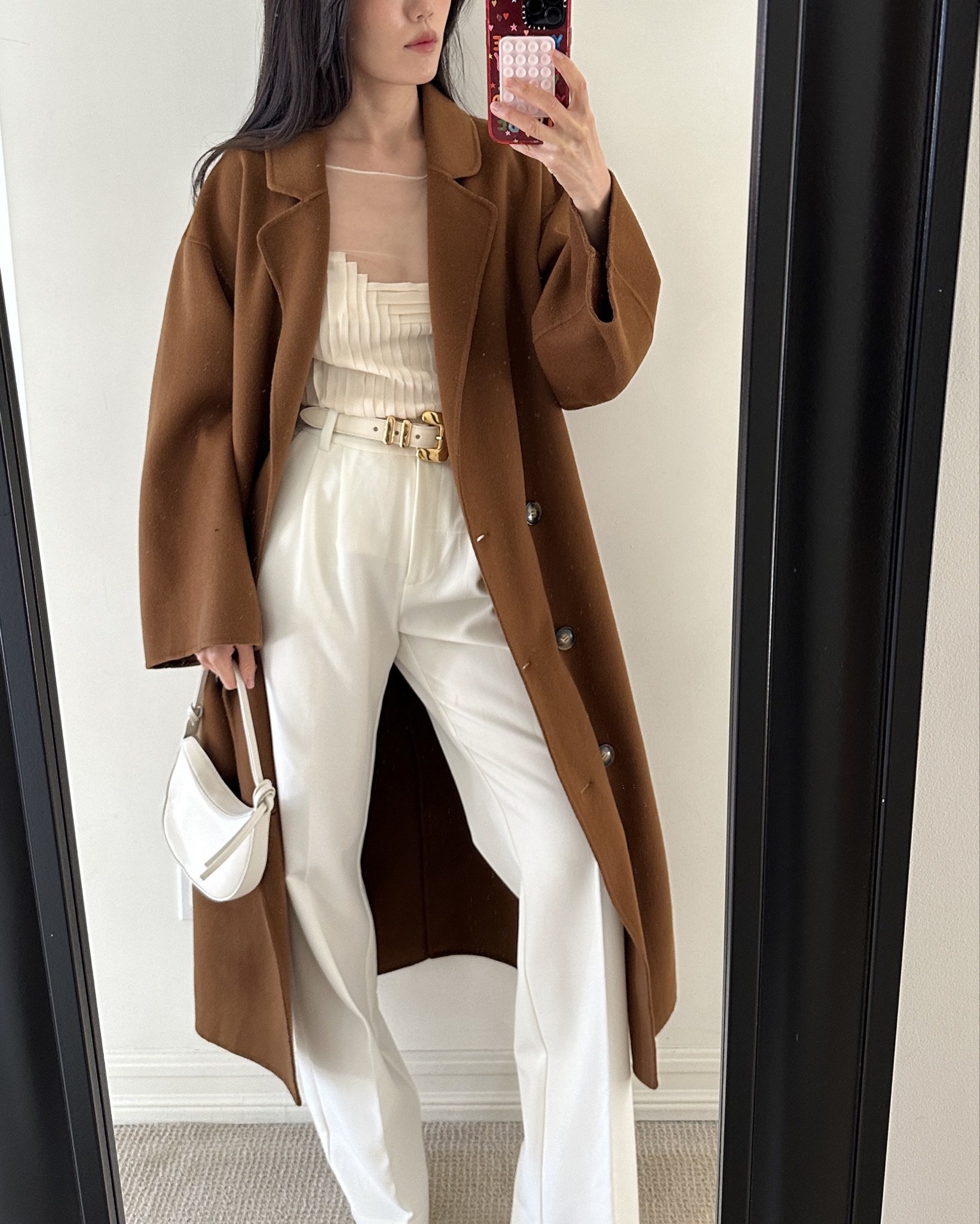 Chic cream