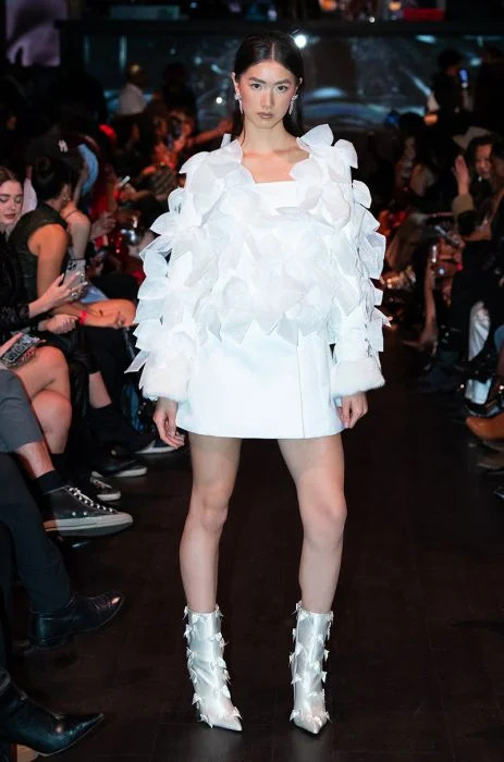 OVER THE TOP BOW BOMBER | AKIRA