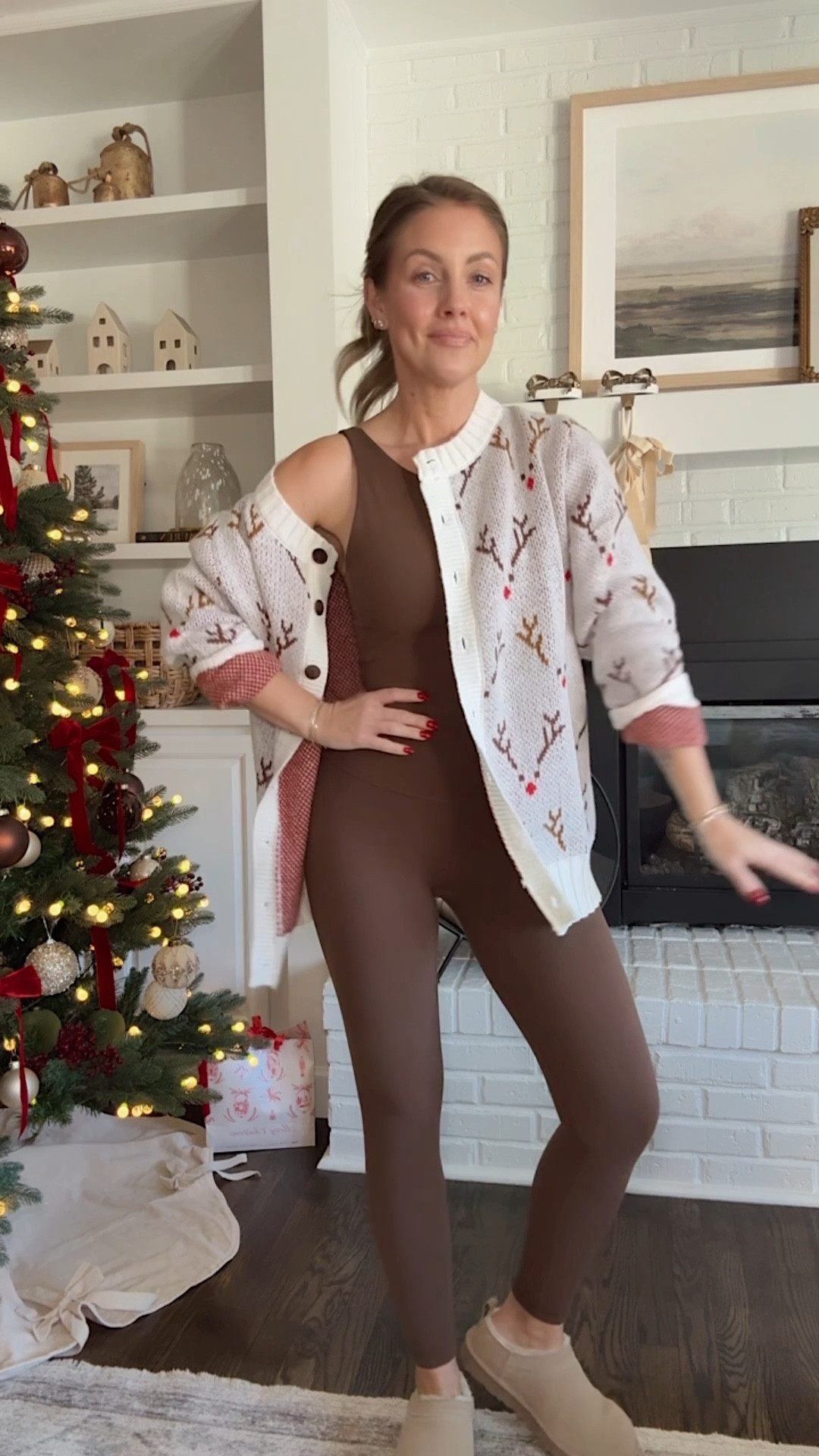 Small Amazon cardigan / Small sports bra tank / XS leggings 🎄🦌

#LTKActive #LTKHoliday #LTKPetite