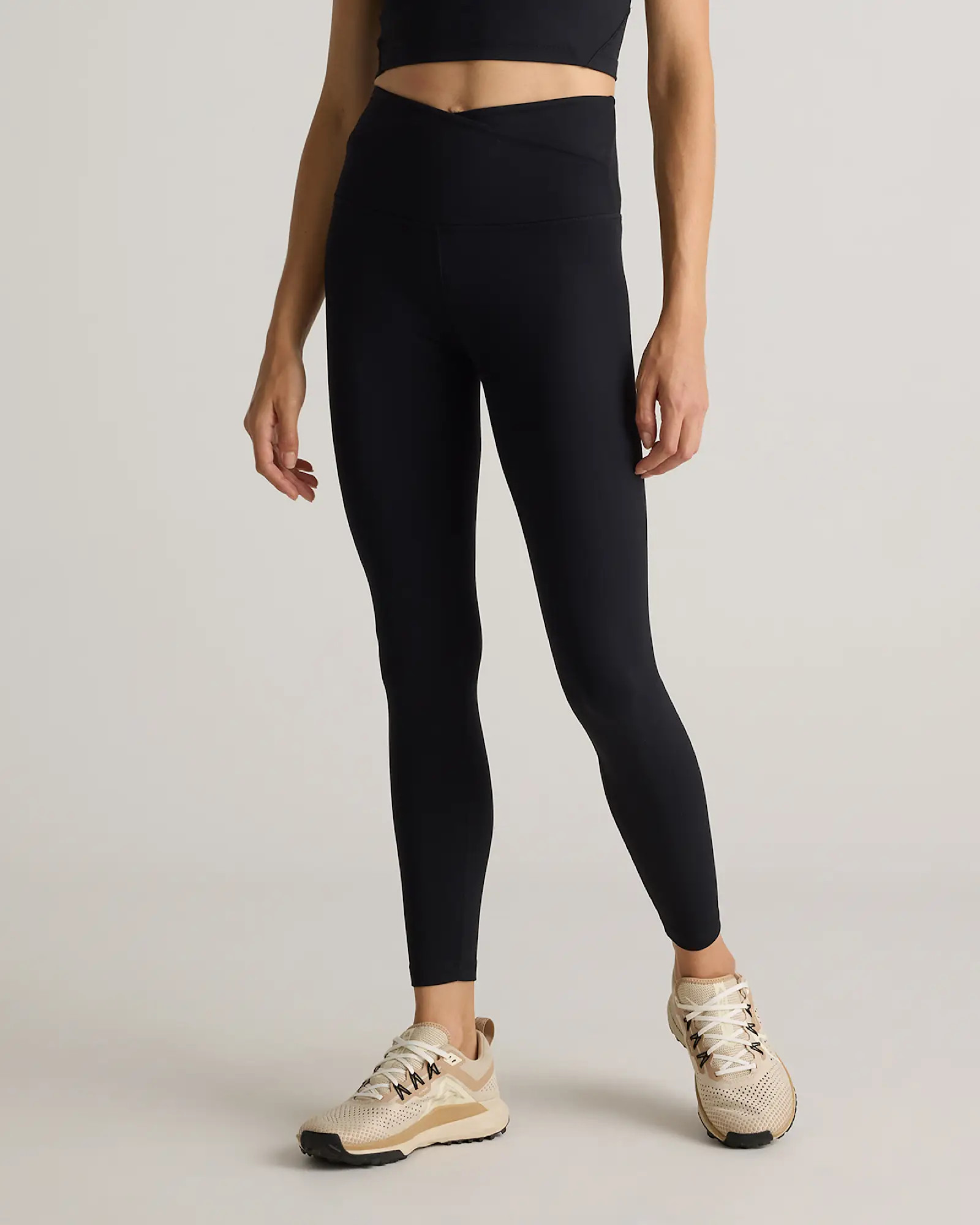 Ultra-Form High-Rise Crossover Legging in Black | Quince
