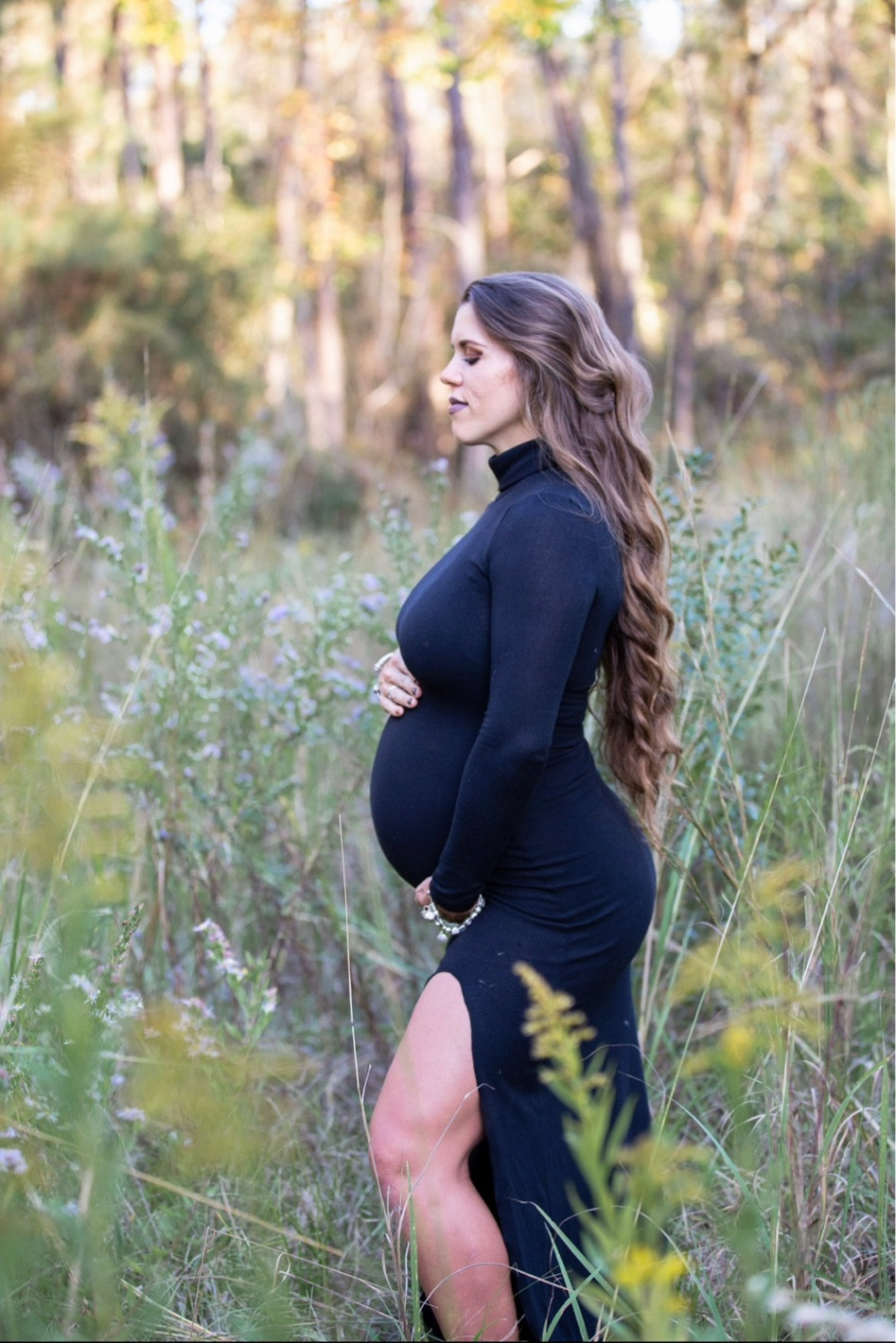 Bump friendly black dress 🖤 Only $10

#LTKbump #LTKGiftGuide #LTKHoliday