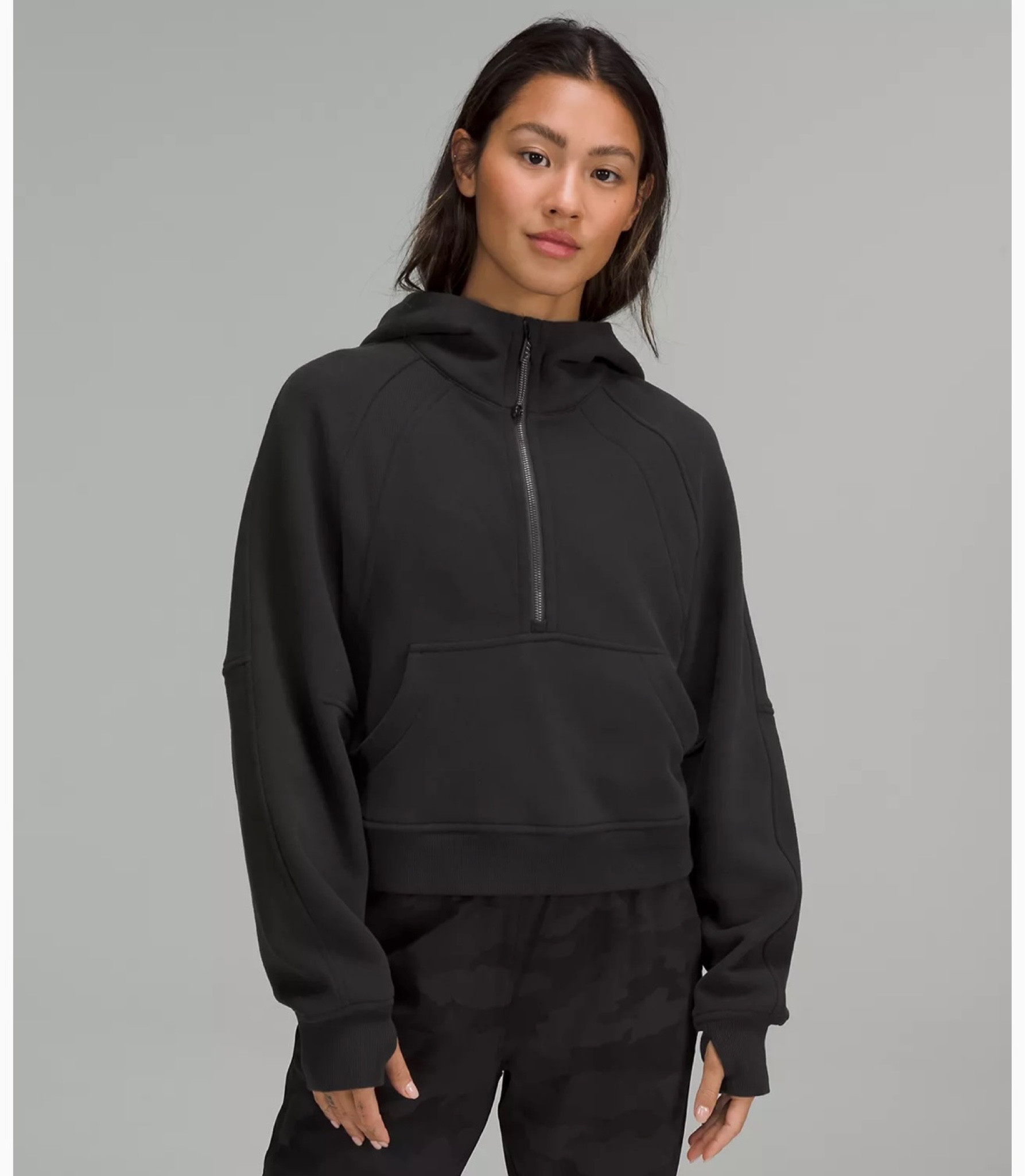 My favorite hoodie! I wear XS/S

#LTKfit