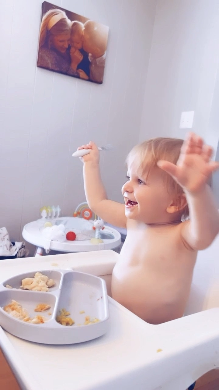 Sunday lunch dance party with our little sweetie!! 👼🏼🕺🪩 
I LOVE THIS AGE 🥹🫶🏽
#itsagreatdaytobealive
#sundaylunchdanceparty
#ificouldfreezetime !!!

#LTKhome #LTKfamily #LTKbaby