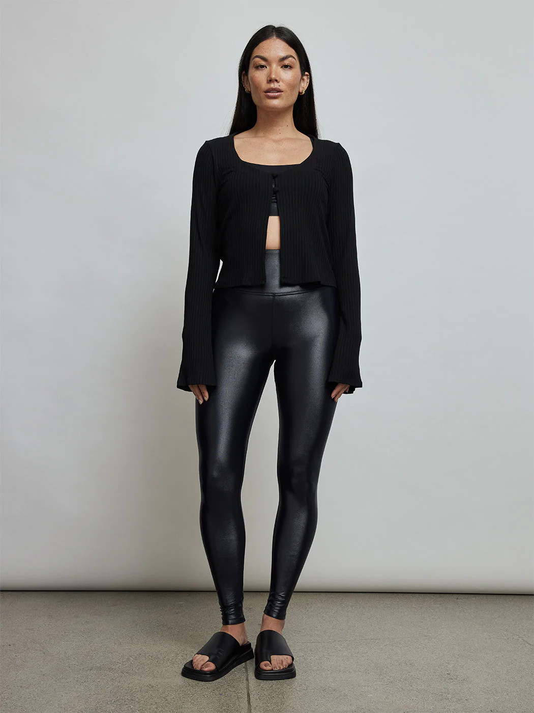 Long Sleeve Flare Cardigan - Black | Carbon38