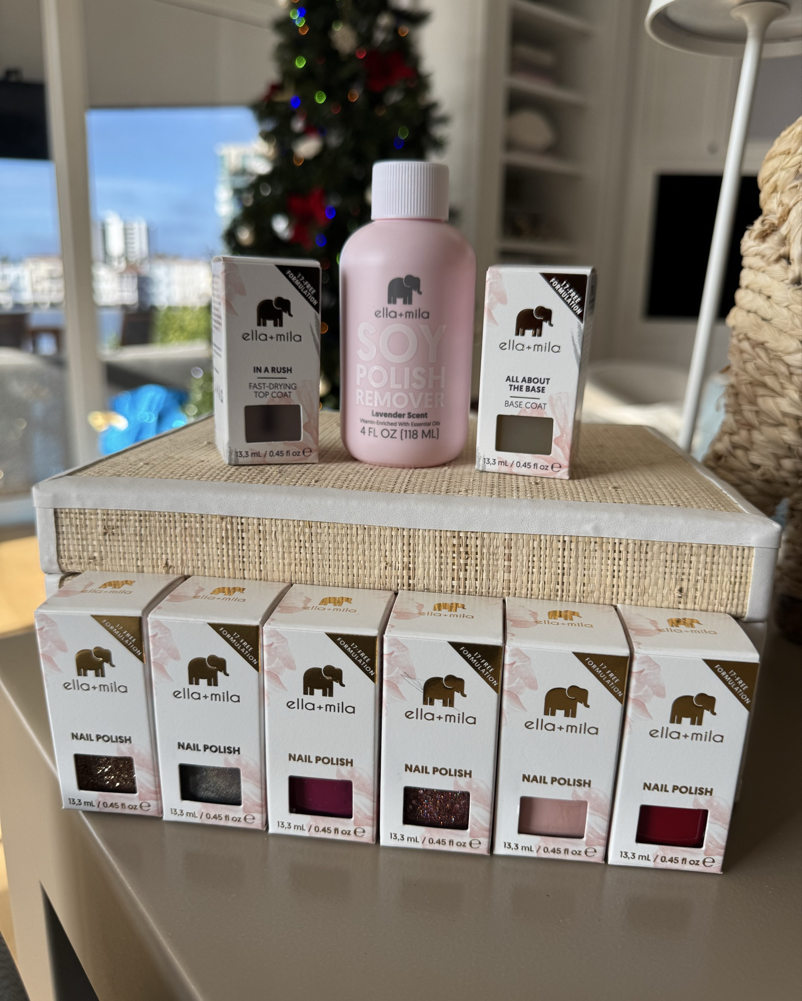 Santa leave a @target gift card in your stocking? Here’s a perfect way to use it-- the @ellamila nail polish collections! Bright dazzling colors, top coat, base coat, and lavender scent polish remover all vegan and cruelty-free! Colors here inlude Heartbreaker, Wrap Me Up, Stuck on You, Oasis, Zephyr, and After Party. Great for kids as the clean and vitamin-enriched formula is perfect for younger beauty lovers. #ad #ellamilatarget #ellamila